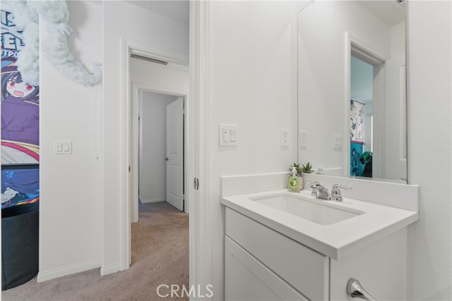 Fontana, California, 92336, United States, 4 Bedrooms Bedrooms, ,4 BathroomsBathrooms,Residential,For Sale,1981803