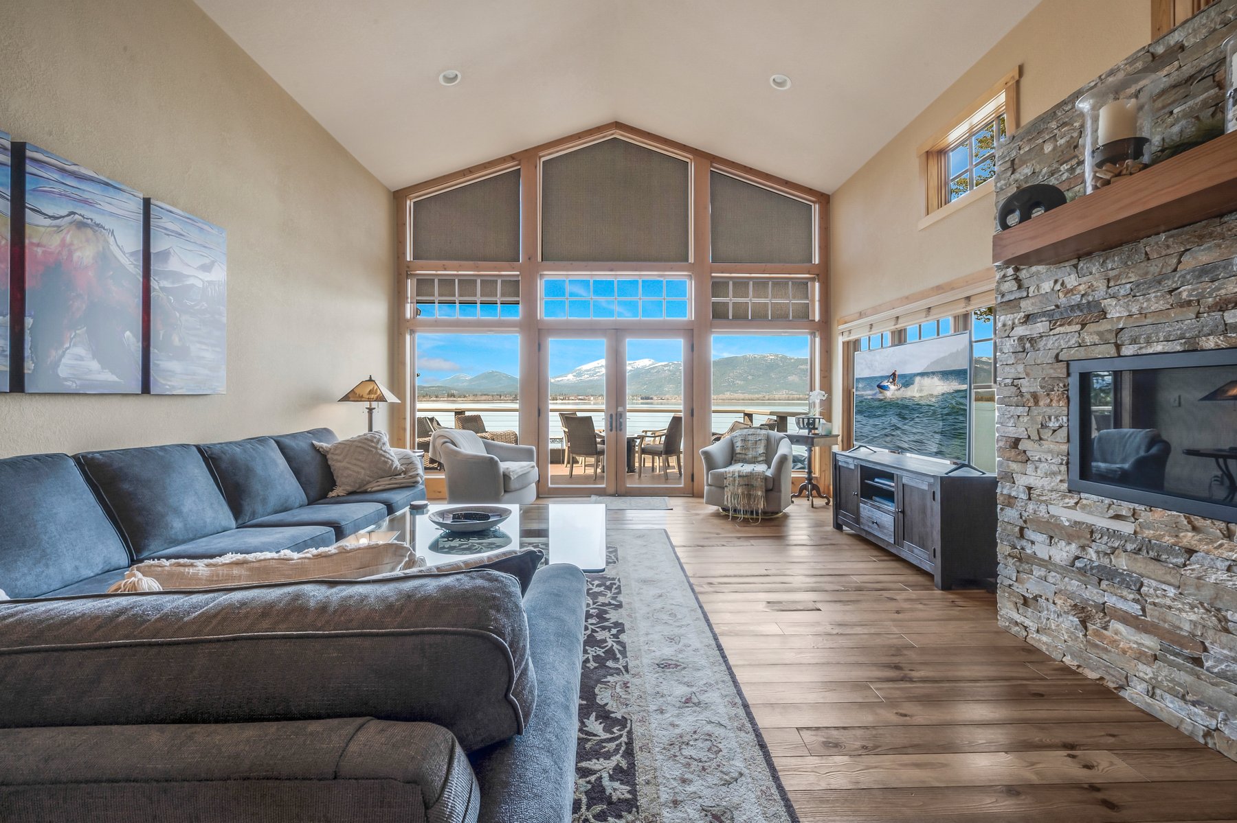 Sagle, Idaho, 83860, United States, 5 Bedrooms Bedrooms, ,6 BathroomsBathrooms,Residential,For Sale,1978919