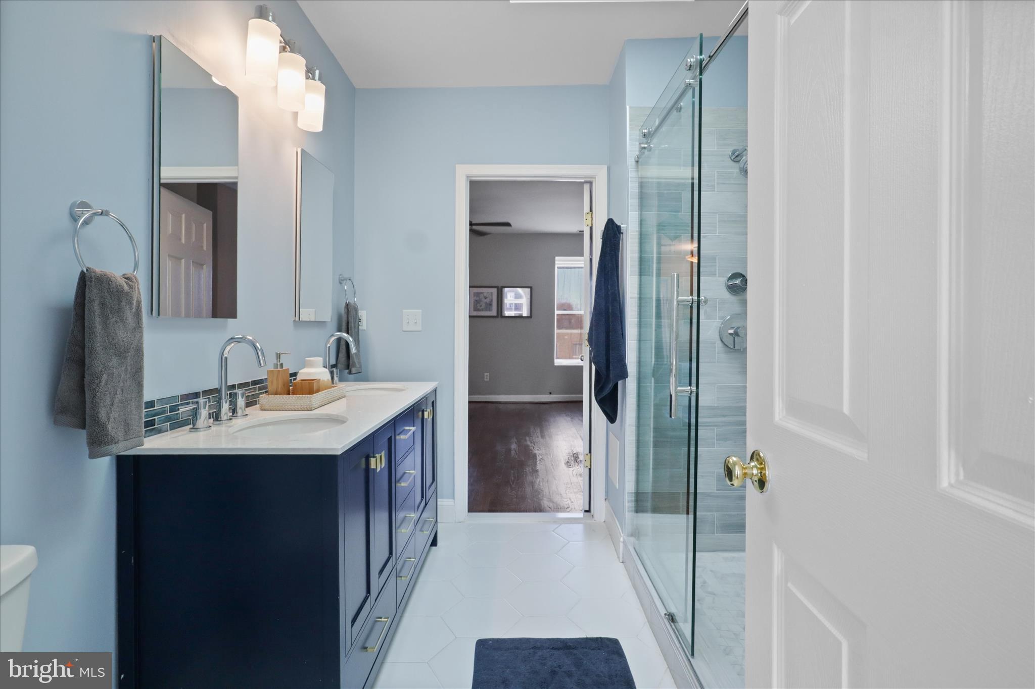 Washington, District of Columbia, 20009, United States, 4 Bedrooms Bedrooms, ,4 BathroomsBathrooms,Residential,For Sale,1986084