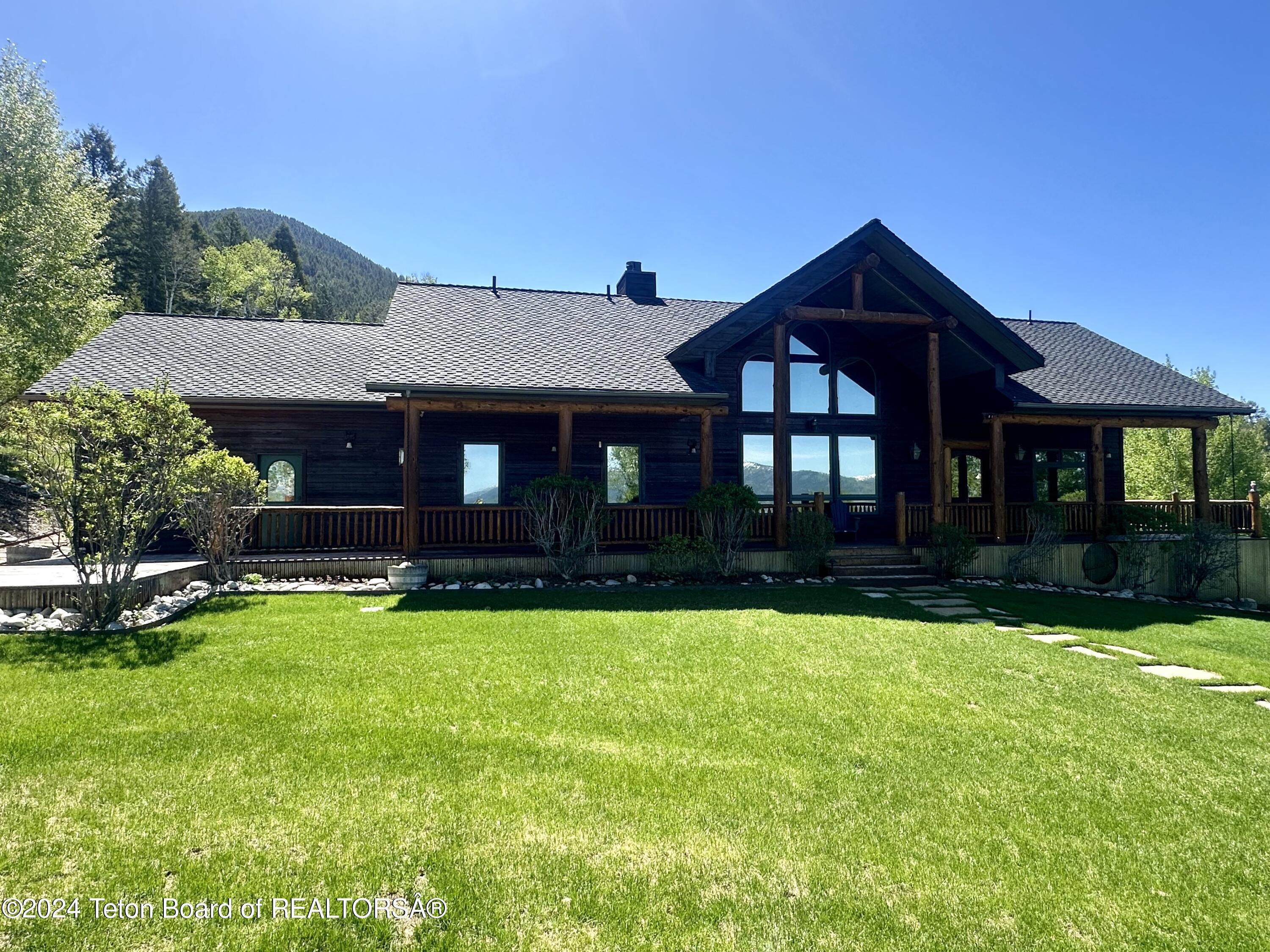 501 KEYSTONE Trail, Etna, Wyoming, 83118, United States, 5 Bedrooms Bedrooms, ,4 BathroomsBathrooms,Residential,For Sale,501 KEYSTONE Trail,1517312
