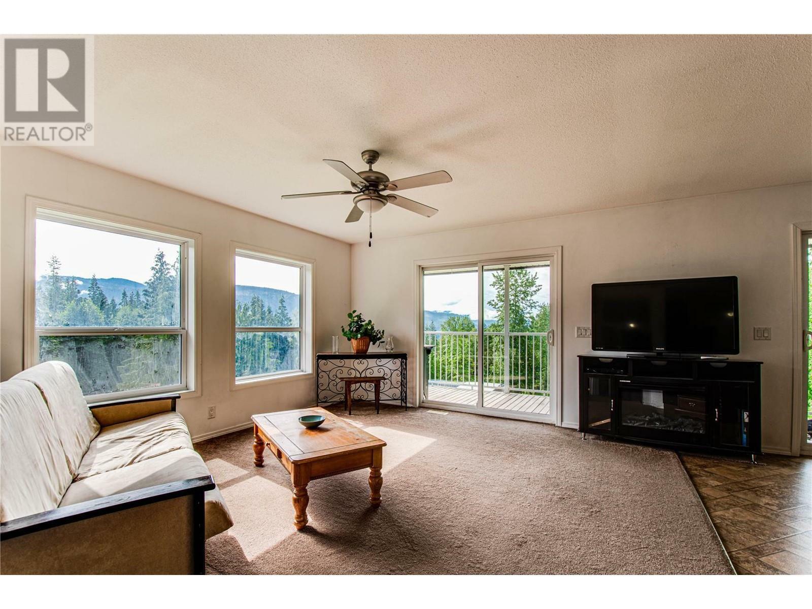 GRINDROD, British Columbia, V0E 1Y0, CA, 4 Bedrooms Bedrooms, ,2 BathroomsBathrooms,Residential,For Sale,1839130