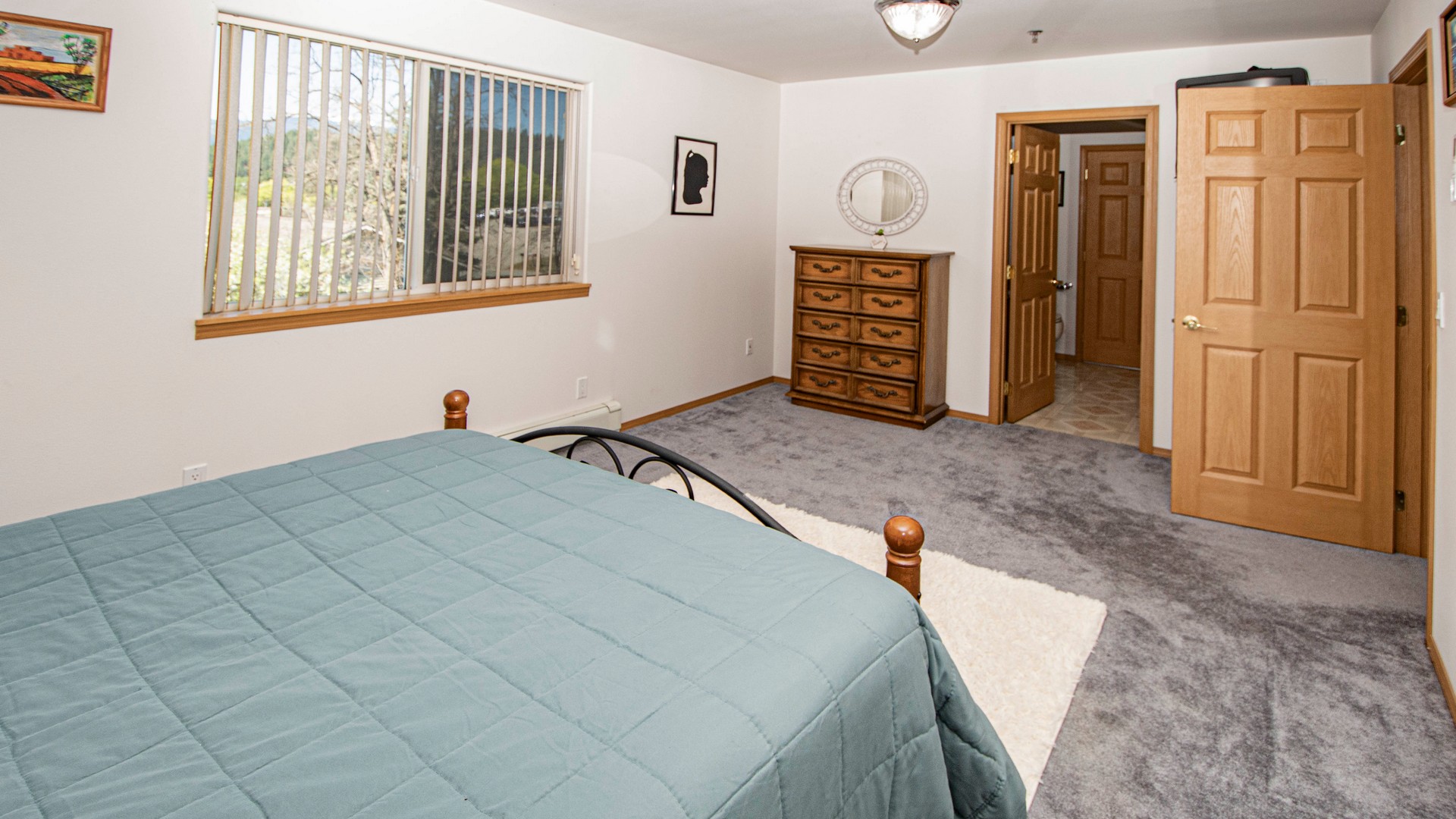 Bonners Ferry, Idaho, 83805, United States, 4 Bedrooms Bedrooms, ,4 BathroomsBathrooms,Residential,For Sale,1920426