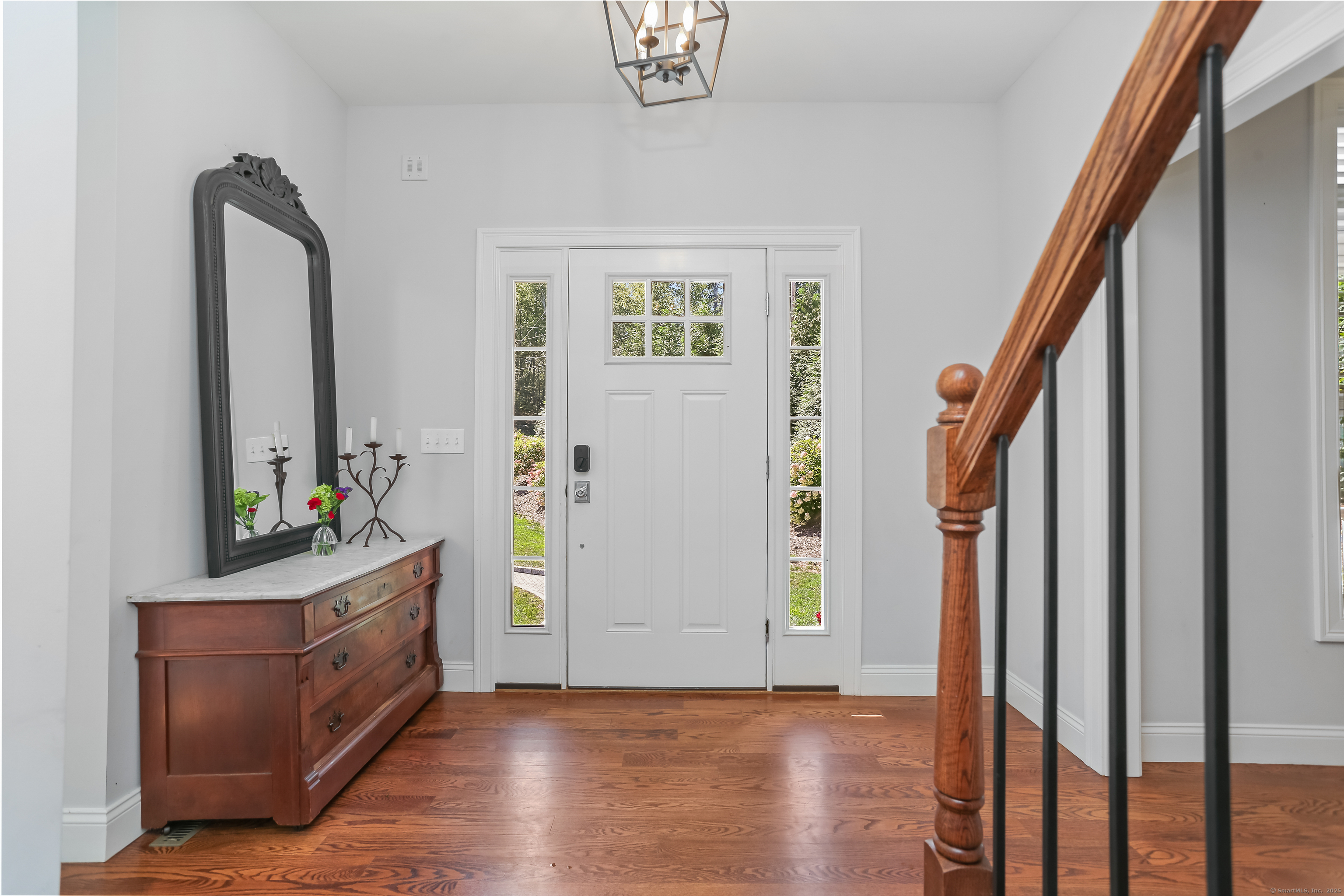 Shelton, Connecticut, 06484, United States, 4 Bedrooms Bedrooms, ,3 BathroomsBathrooms,Residential,For Sale,1939278