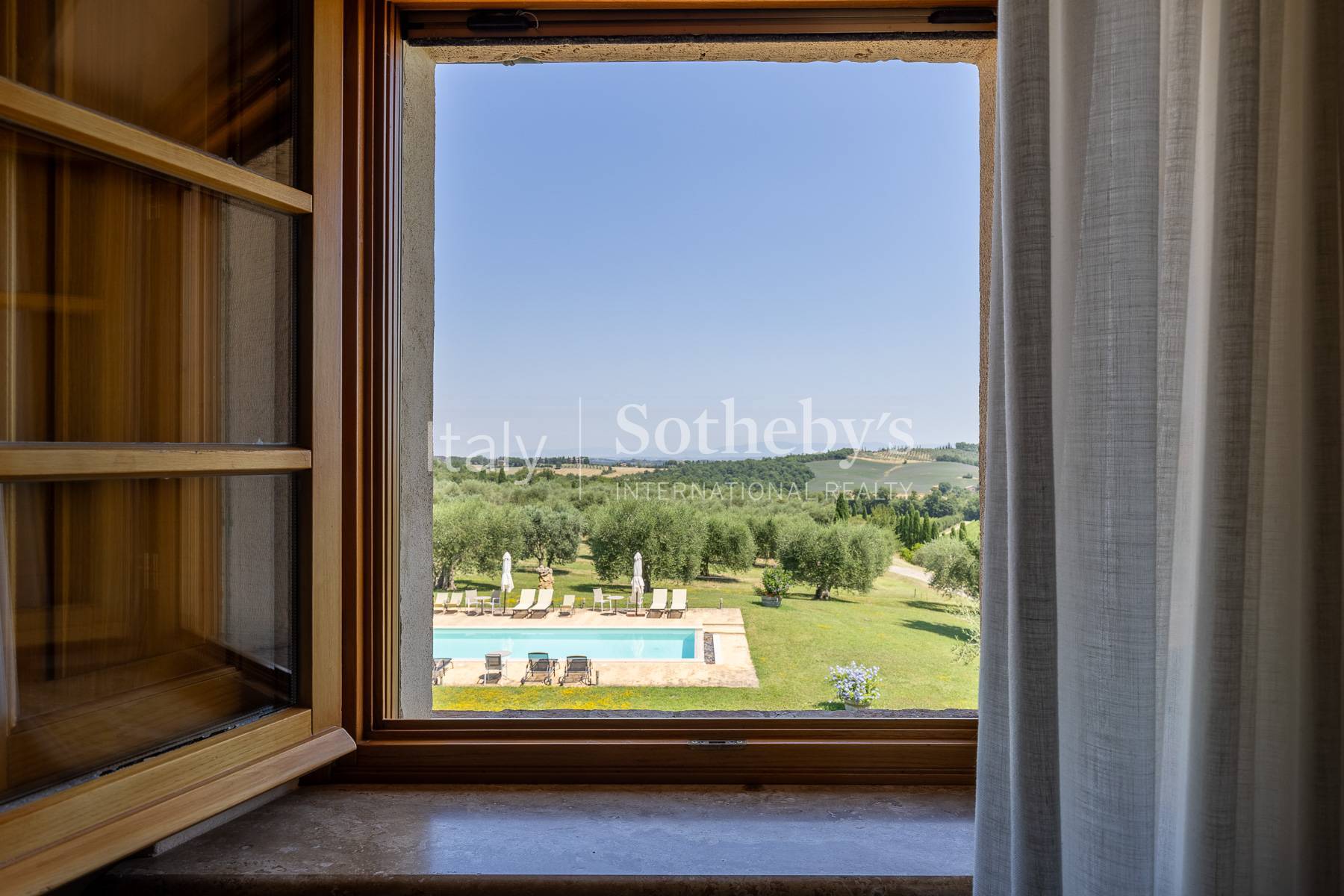  Luxury Wine Estate with Winery & Resort in Tuscany - 物件實景