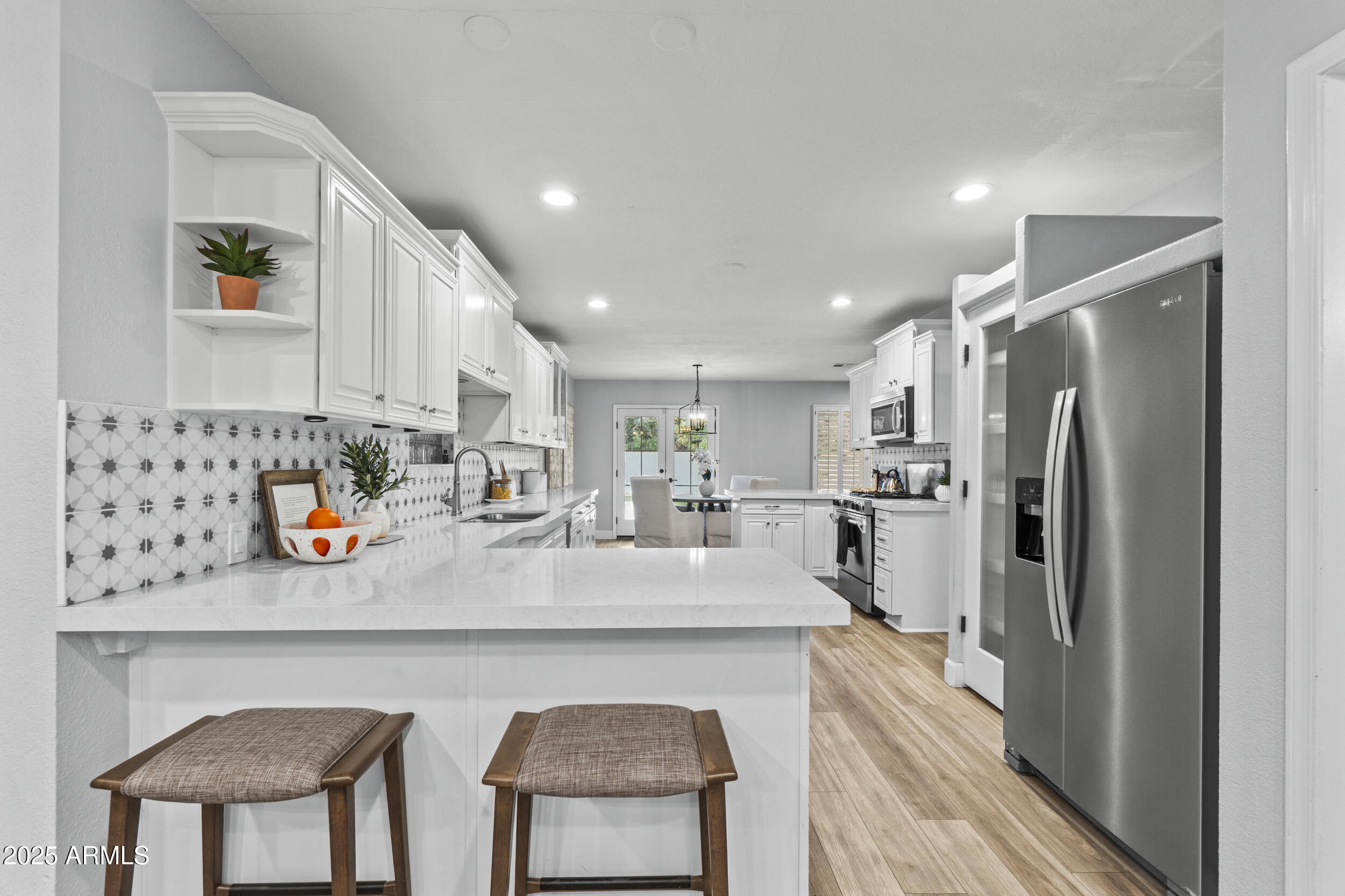 Phoenix, Arizona, 85018, United States, 6 Bedrooms Bedrooms, ,4 BathroomsBathrooms,Residential,For Sale,2002076