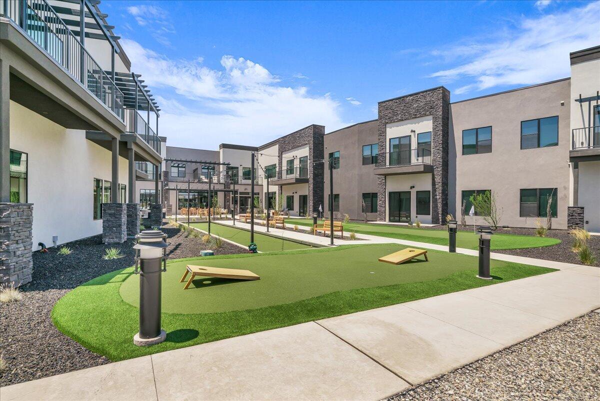 Santa Clara, Utah, 84765, United States, 2 Bedrooms Bedrooms, ,3 BathroomsBathrooms,Residential,For Sale,1981457