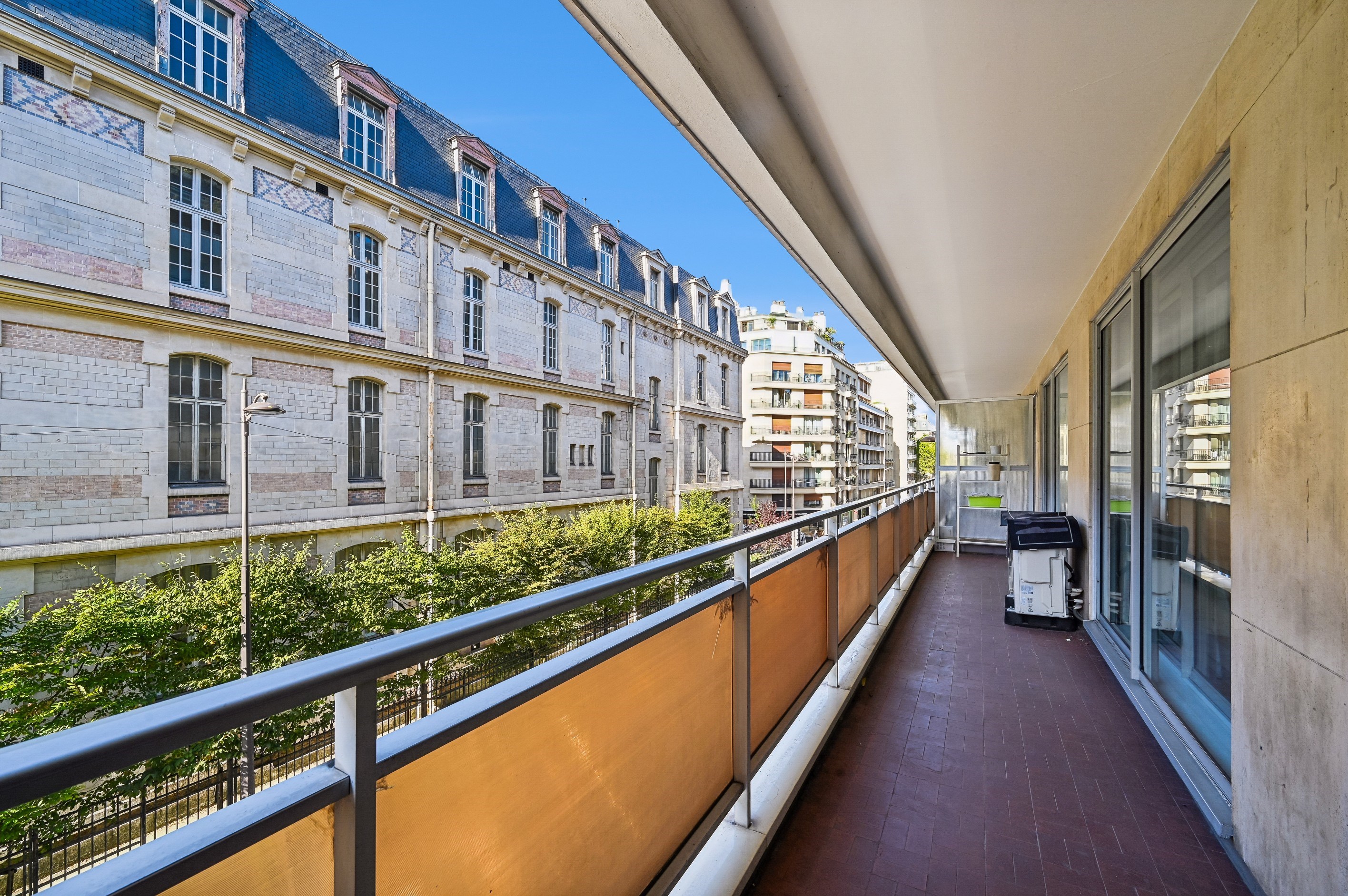  Elegant Parisian Residence in the Prestigious Janson de Sailly District, 16th A… - 物件實景