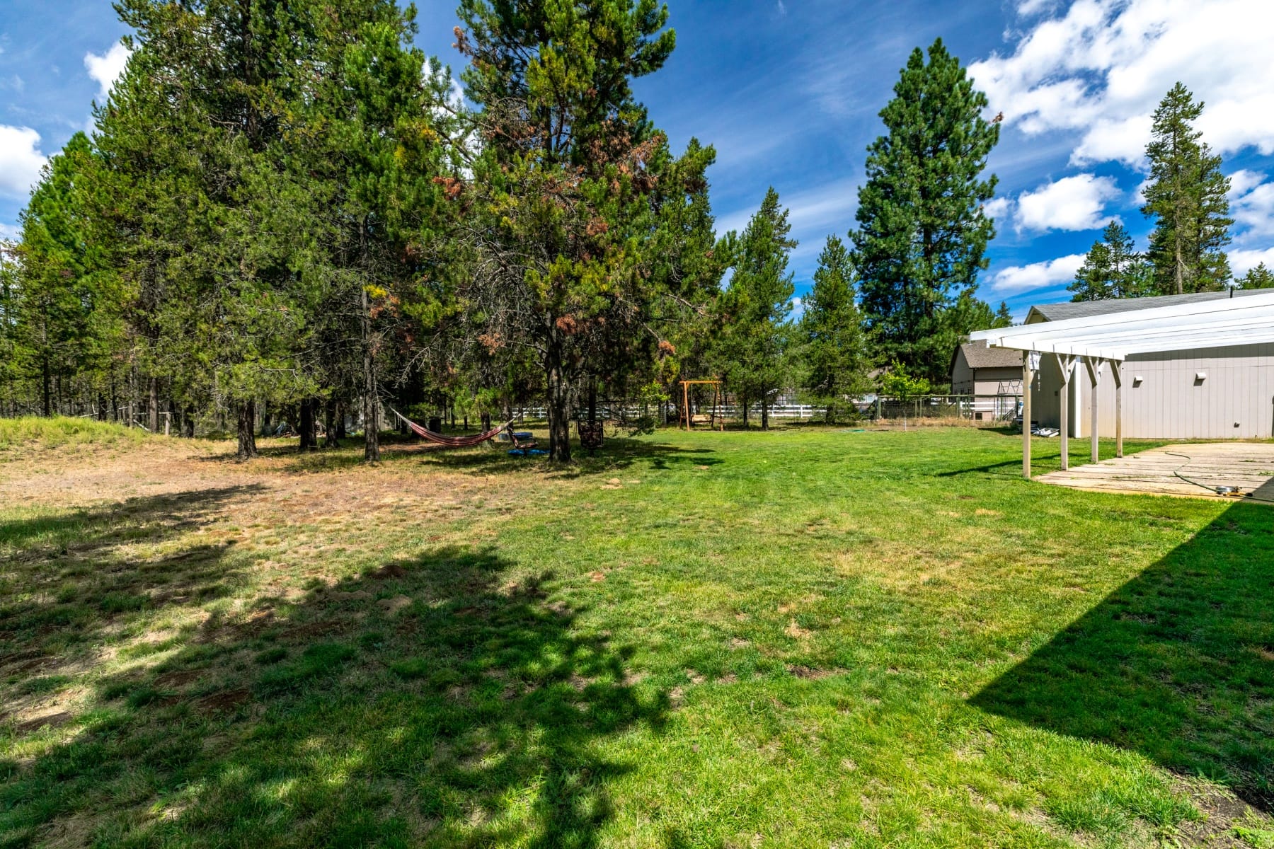  55219 Lazy River Drive Bend, OR 97707 - 物件實景