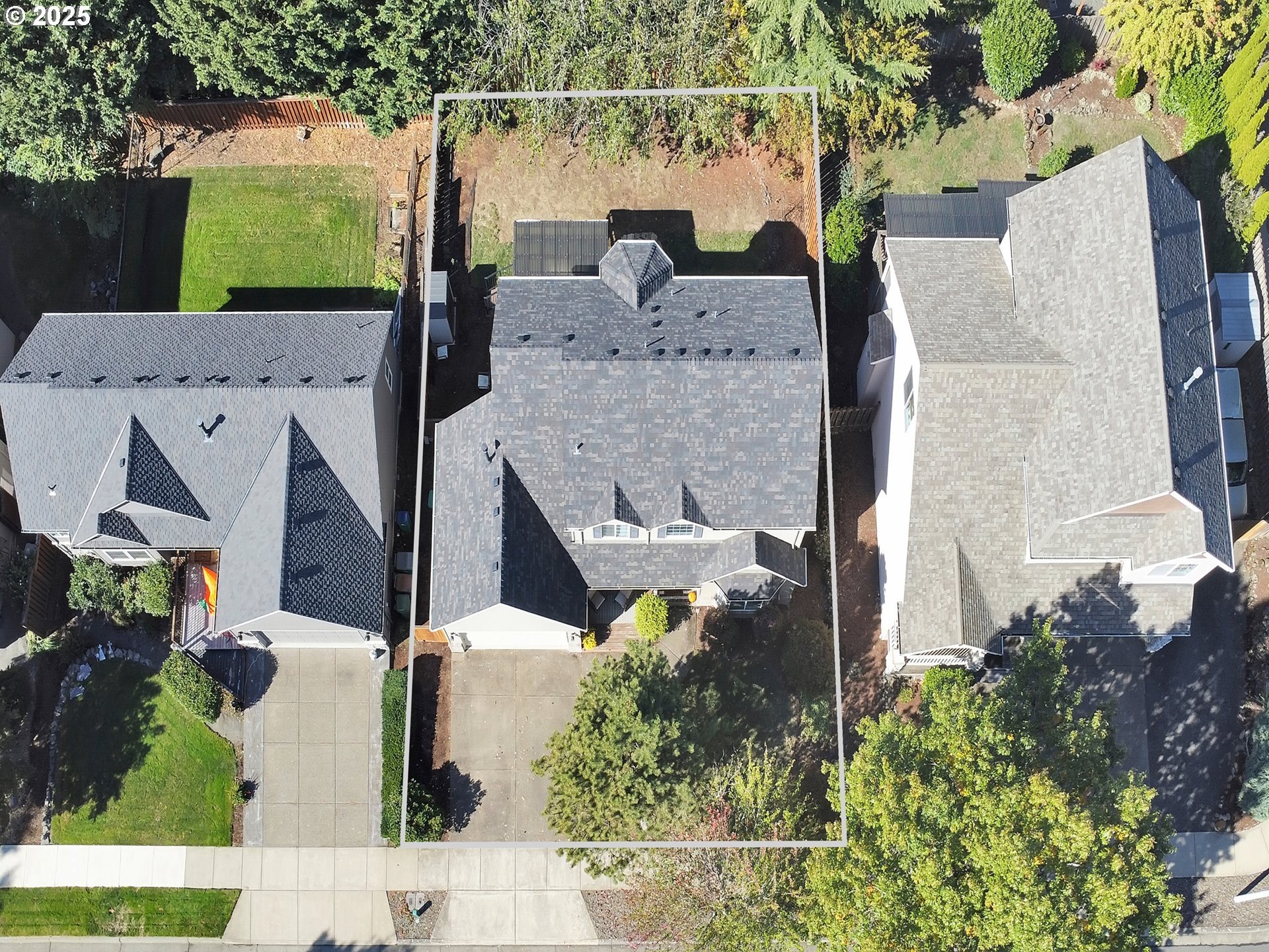 Newberg, Oregon, 97132, United States, 4 Bedrooms Bedrooms, ,3 BathroomsBathrooms,Residential,For Sale,1962580