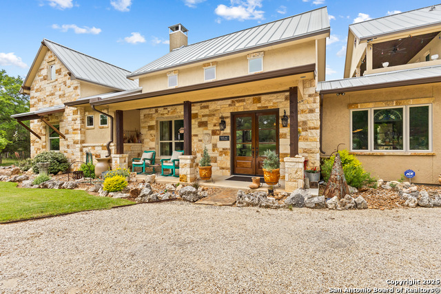 Bandera, Texas, 78003, United States, 2 Bedrooms Bedrooms, ,4 BathroomsBathrooms,Residential,For Sale,1784008