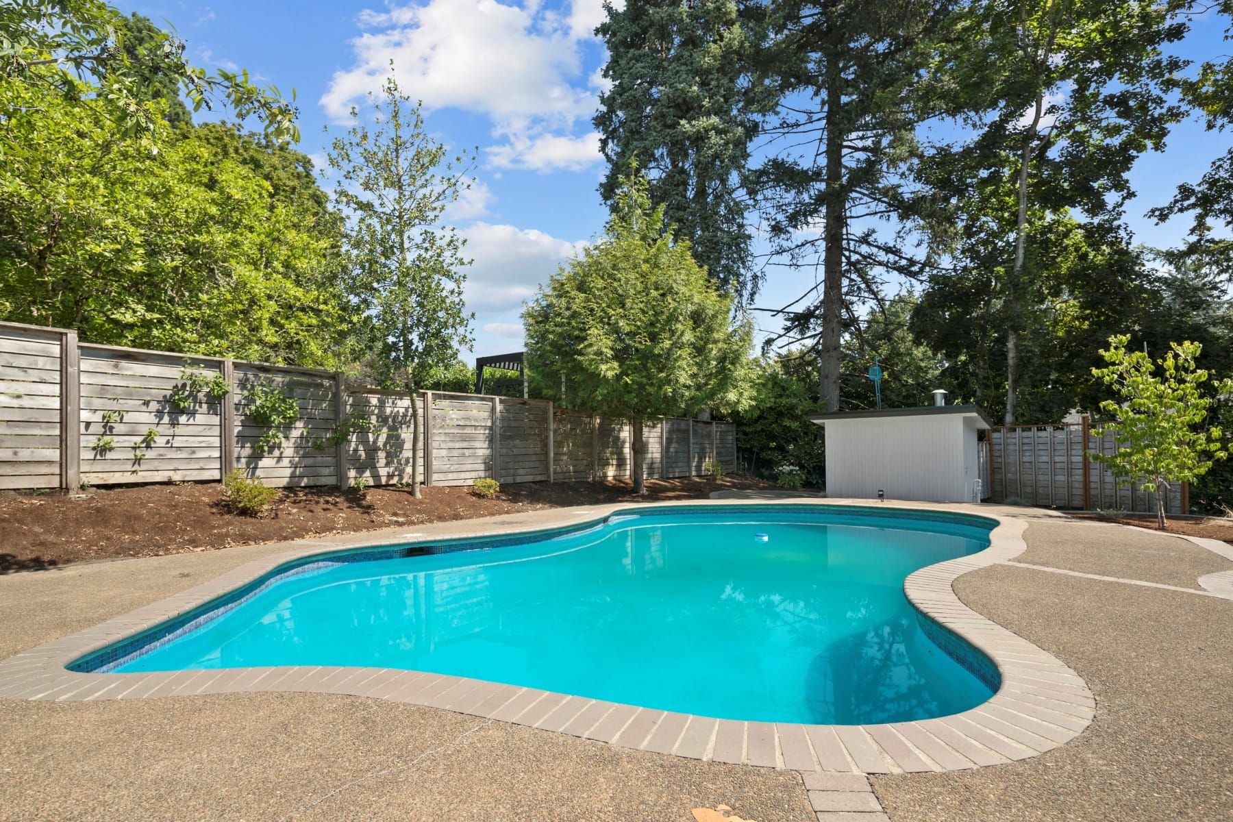  2710 SW MAPLE LN Portland, OR 97225 - 物件實景