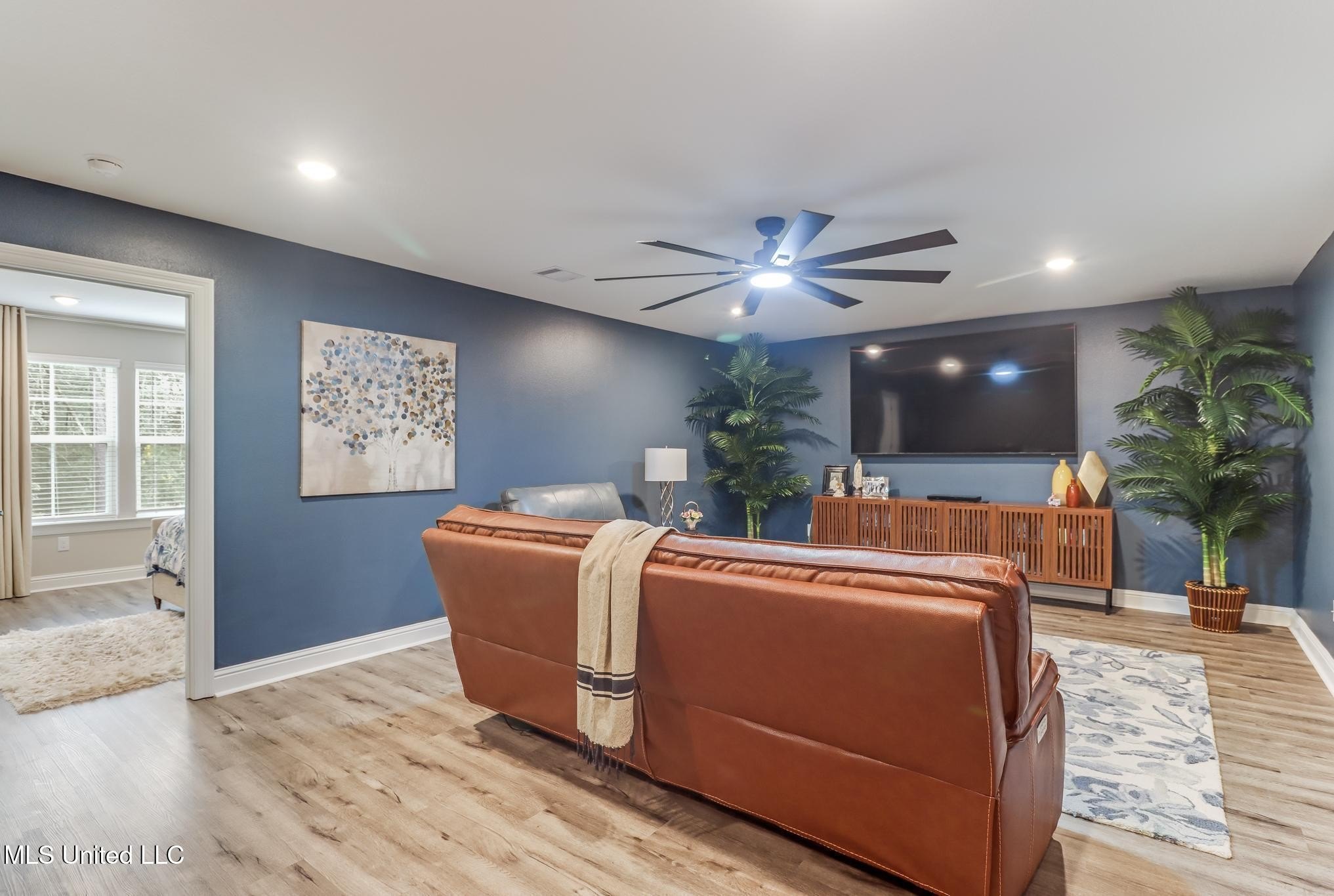 Gulfport, Mississippi, 39503, United States, 5 Bedrooms Bedrooms, ,3 BathroomsBathrooms,Residential,For Sale,2005321