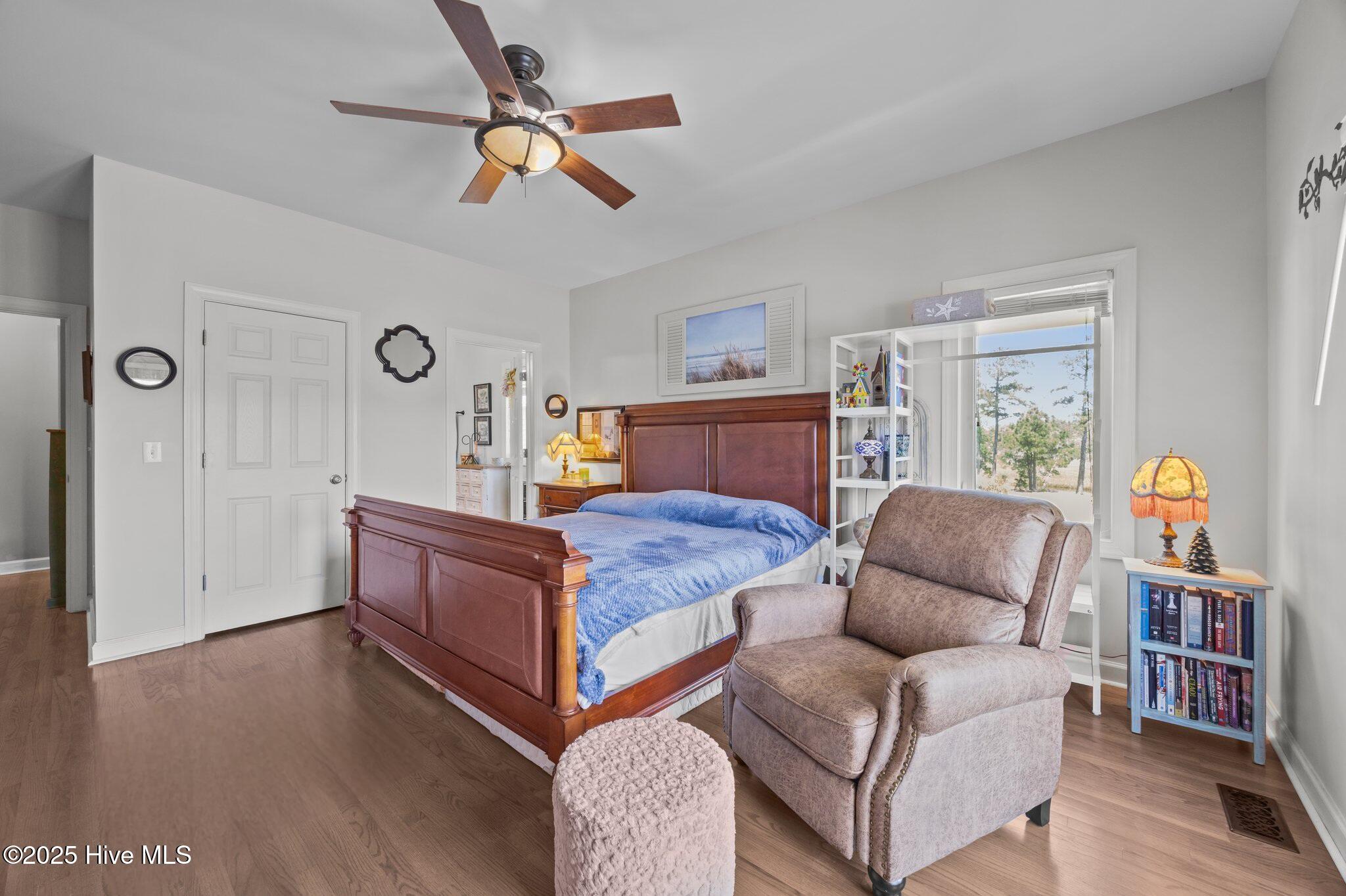 Sneads Ferry, North Carolina, 28460, United States, 4 Bedrooms Bedrooms, ,4 BathroomsBathrooms,Residential,For Sale,1883295