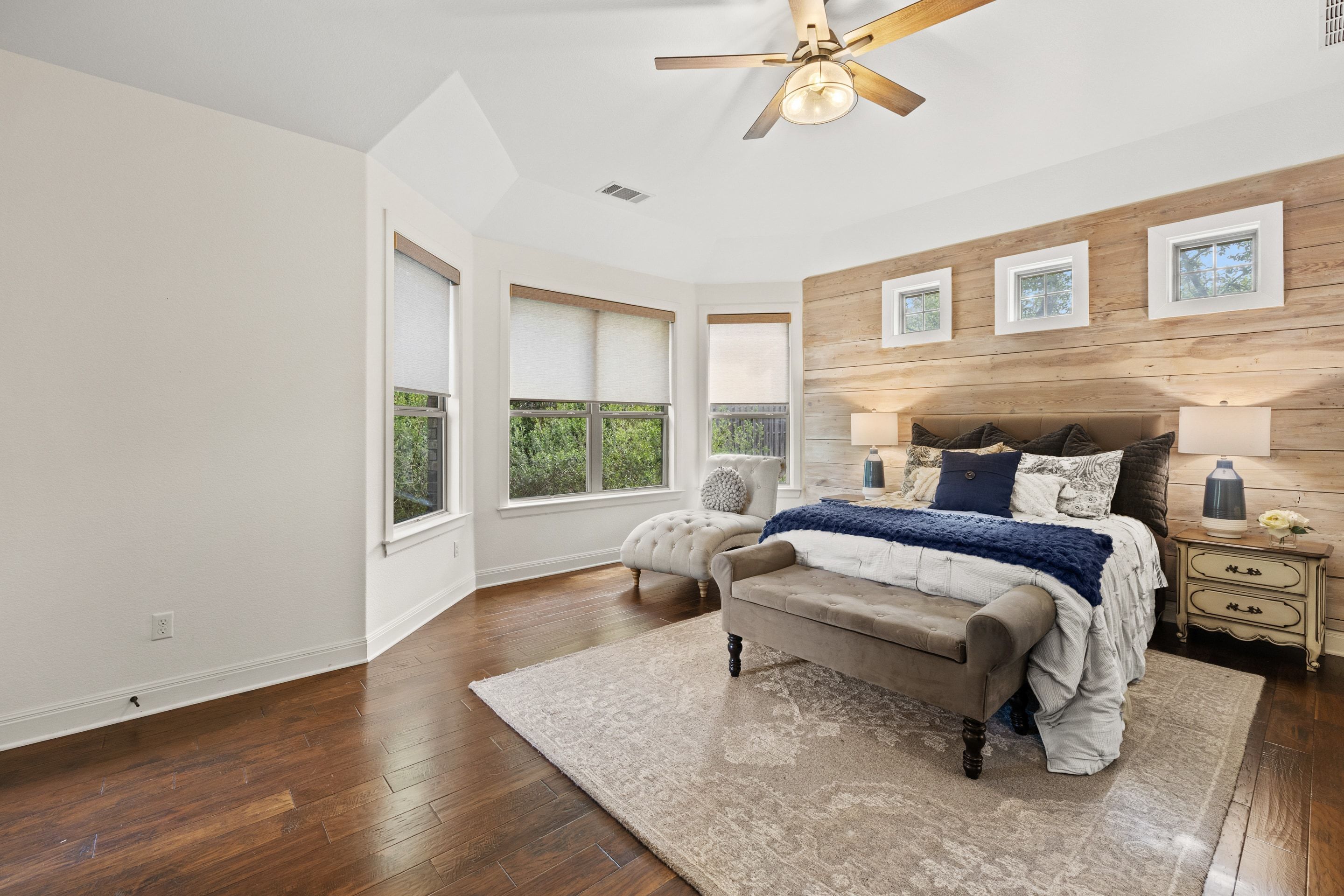  Refined Rocky Creek Living with Private Backyard Oasis - 物件實景