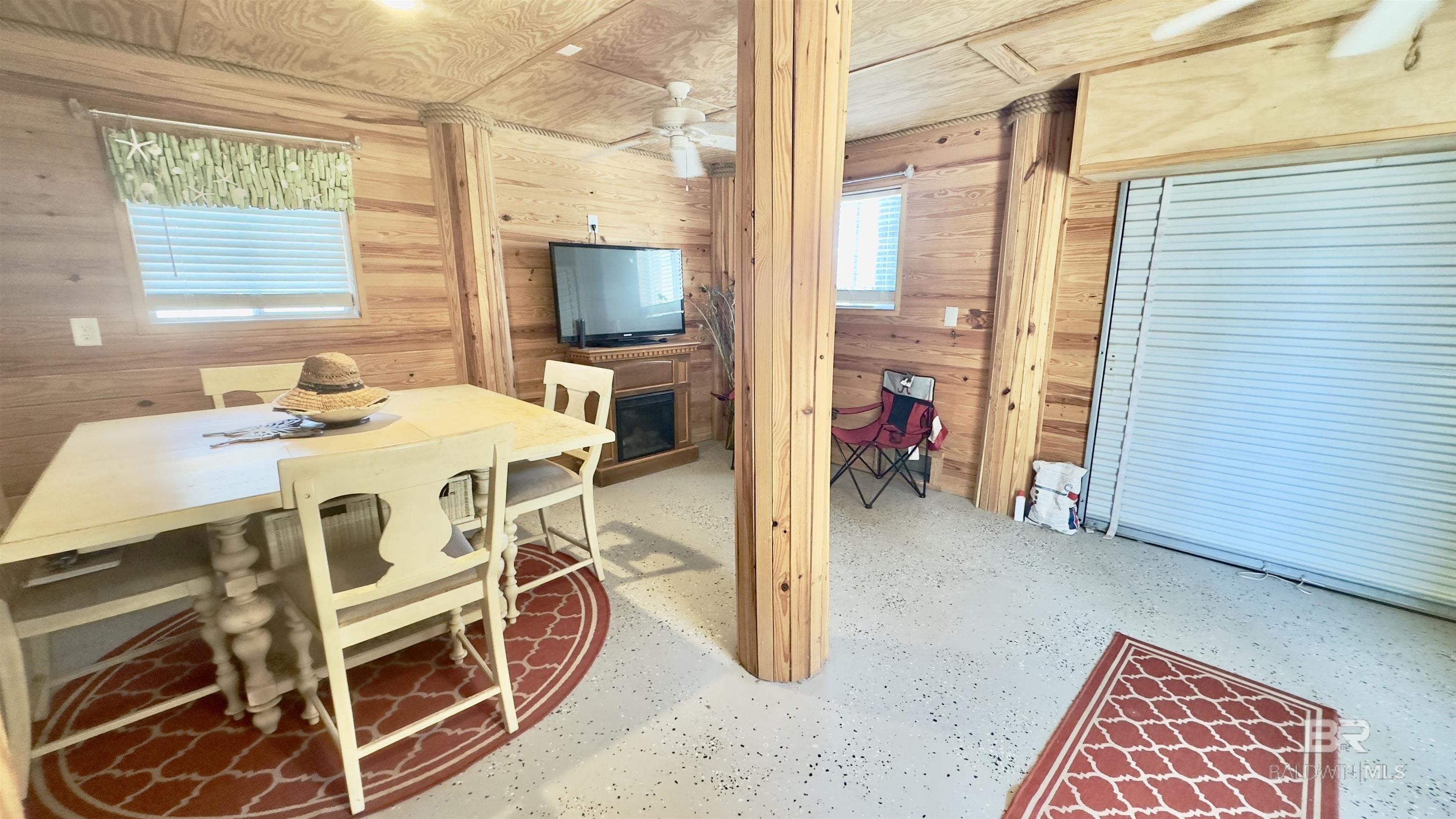 Dauphin Island, Alabama, 36528-4221, United States, 2 Bedrooms Bedrooms, ,2 BathroomsBathrooms,Residential,For Sale,1861943