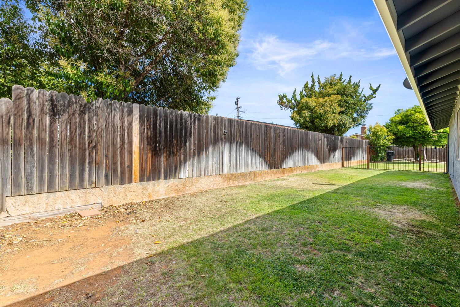 Auburn, California, 95603, United States, 3 Bedrooms Bedrooms, ,2 BathroomsBathrooms,Residential,For Sale,1956698