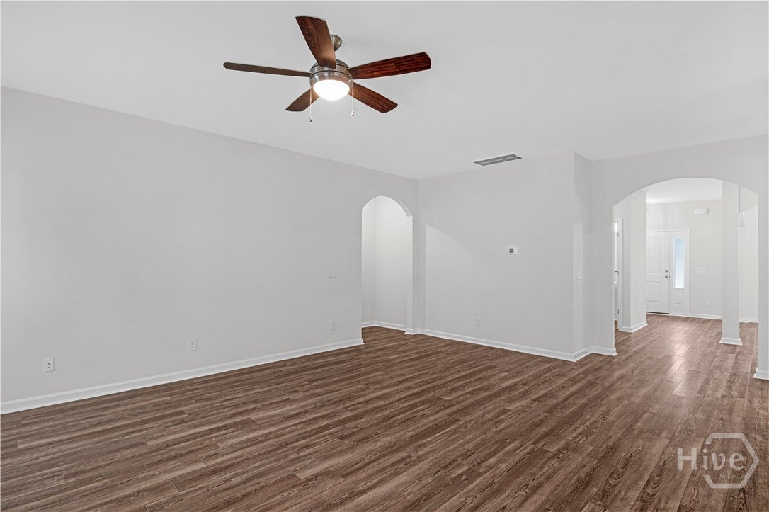 Richmond Hill, Georgia, 31324, United States, 5 Bedrooms Bedrooms, ,4 BathroomsBathrooms,Residential,For Sale,1987331