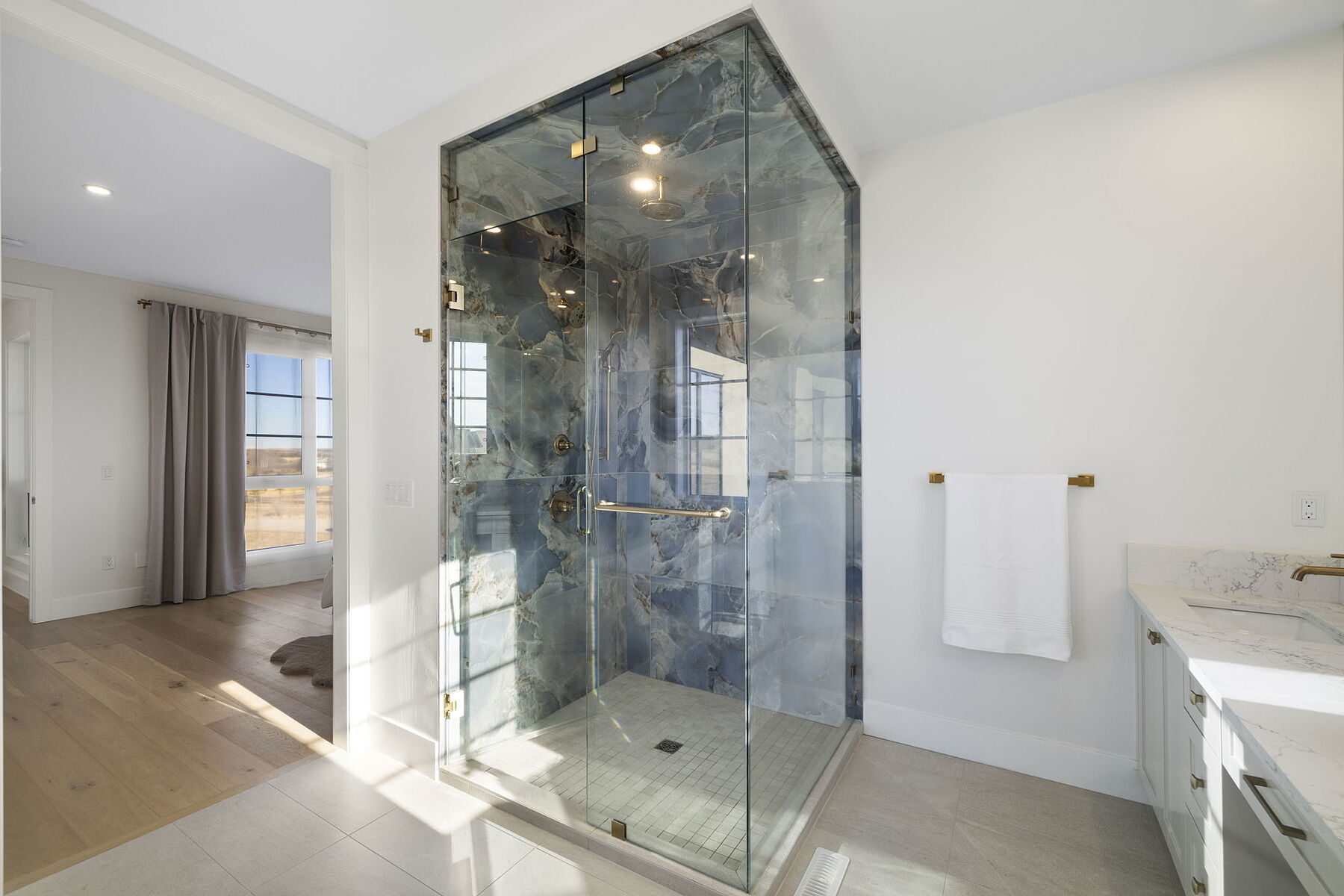  Rural Foothills County, Calgary and Foothills - 物件實景