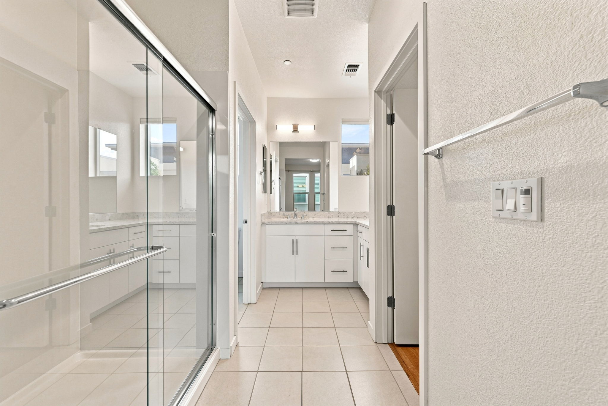  453 Crate Avenue, Sacramento, CA 95818 - 物件實景