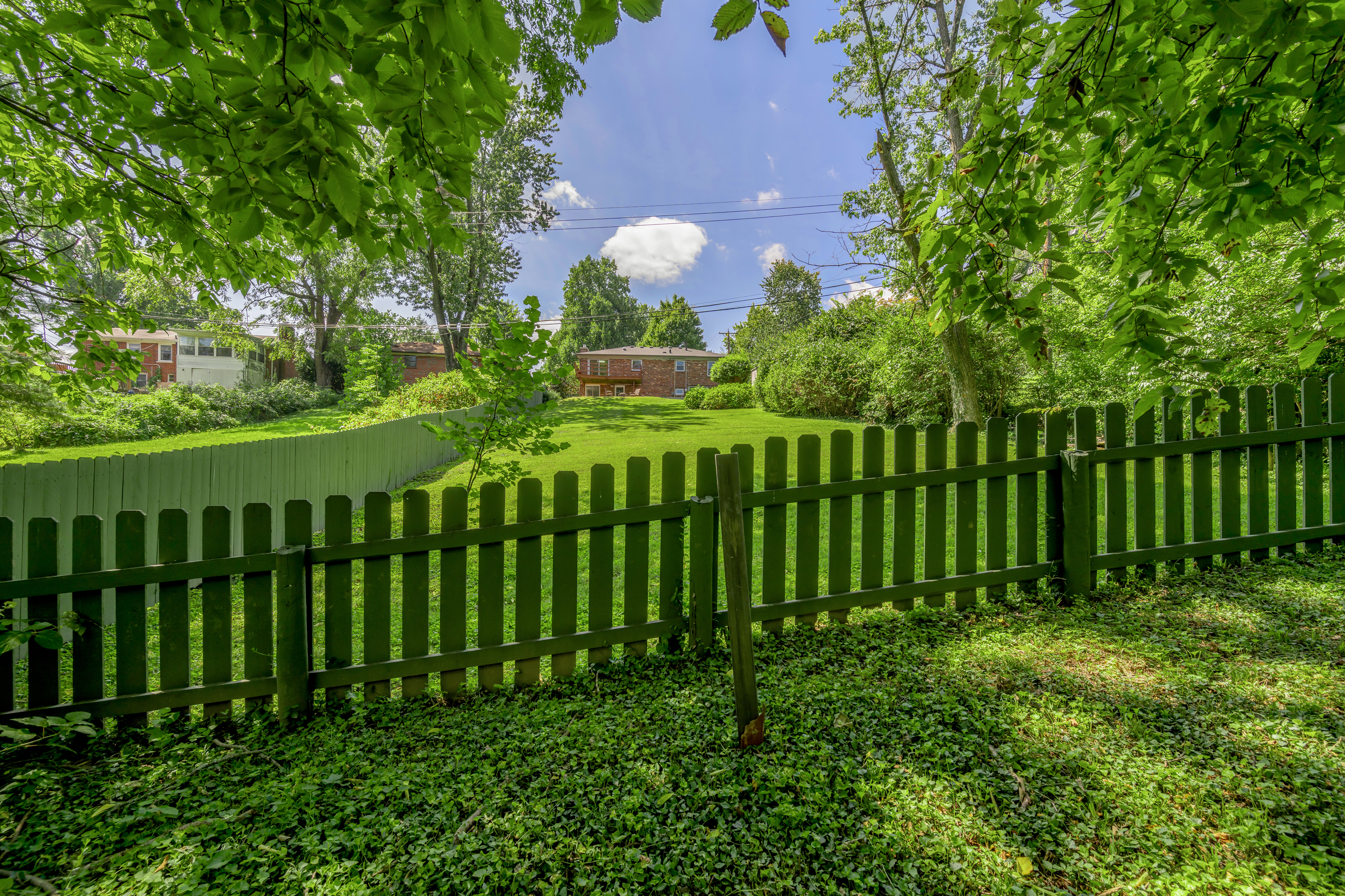  953 Holly Springs Drive - 物件實景