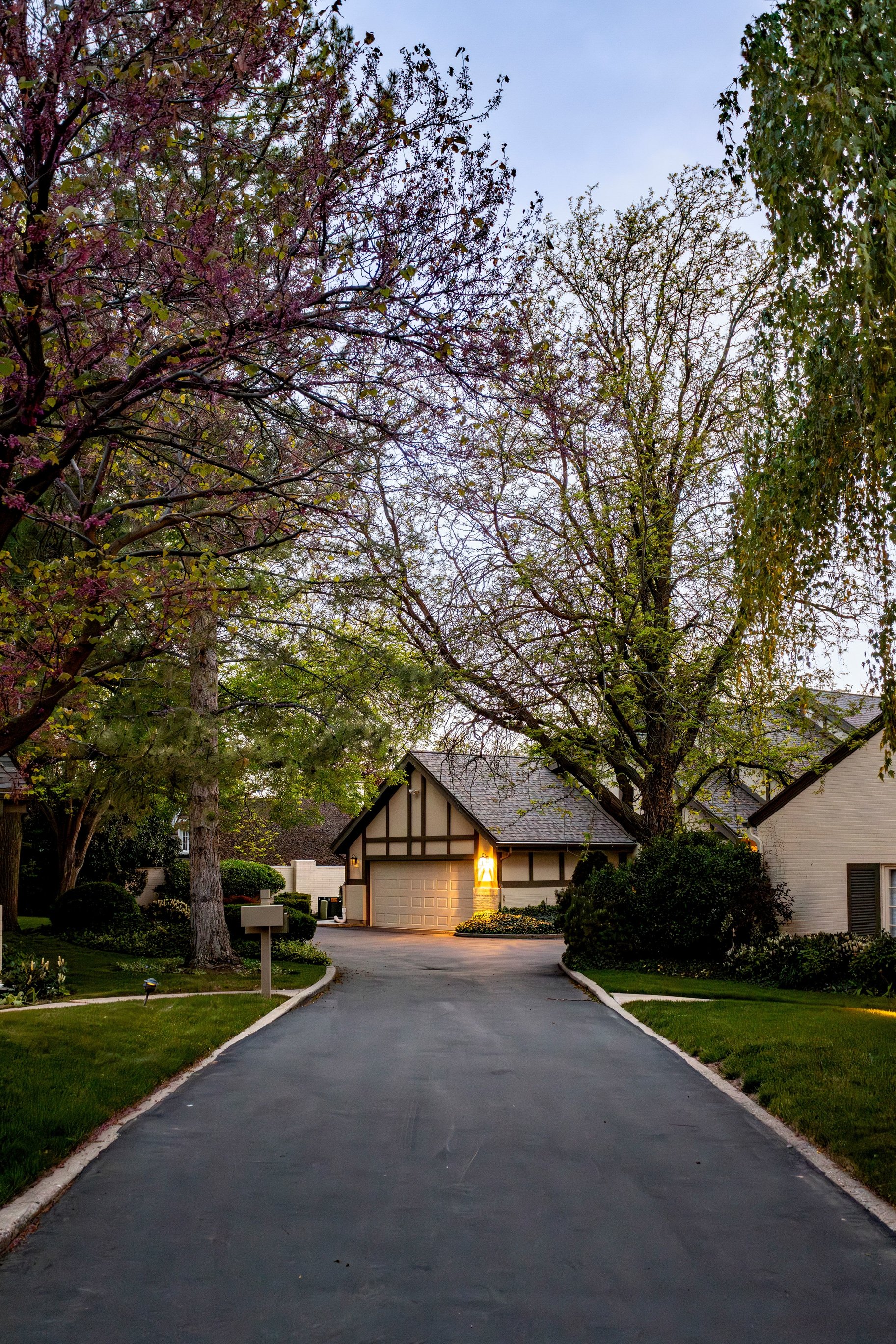  A Large Home in a Sought-After Private Community in East Millcreek - 物件實景