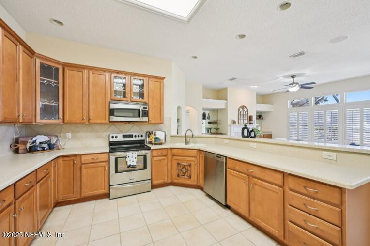 Fleming Island, Florida, 32003, United States, 4 Bedrooms Bedrooms, ,3 BathroomsBathrooms,Residential,For Sale,1991998