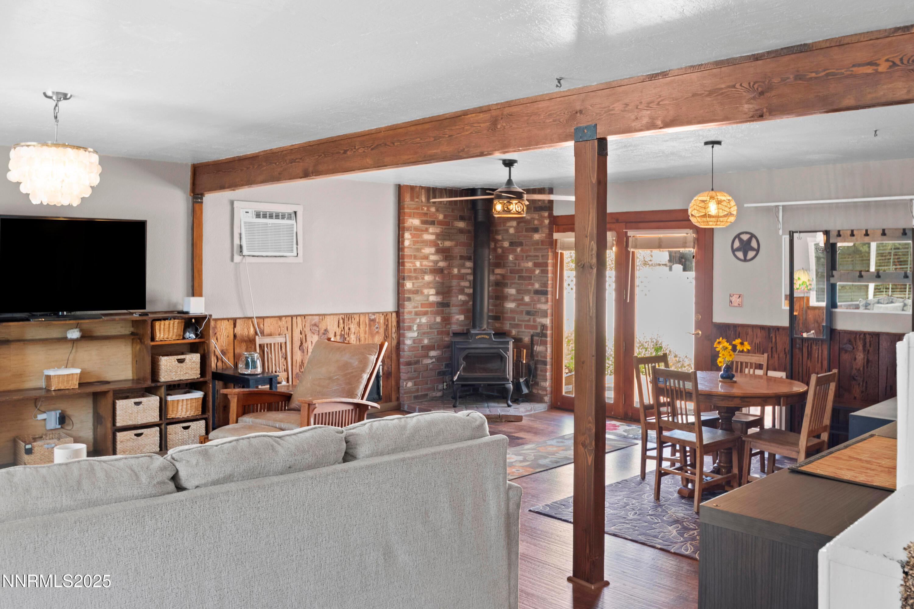 Wellington, Nevada, 89444, United States, 2 Bedrooms Bedrooms, ,1 BathroomBathrooms,Residential,For Sale,1876918