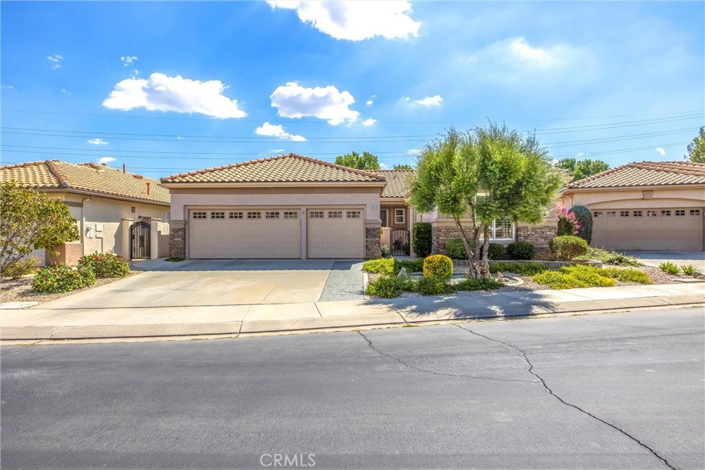 Banning, California, 92220, United States, 2 Bedrooms Bedrooms, ,3 BathroomsBathrooms,Residential,For Sale,1975532