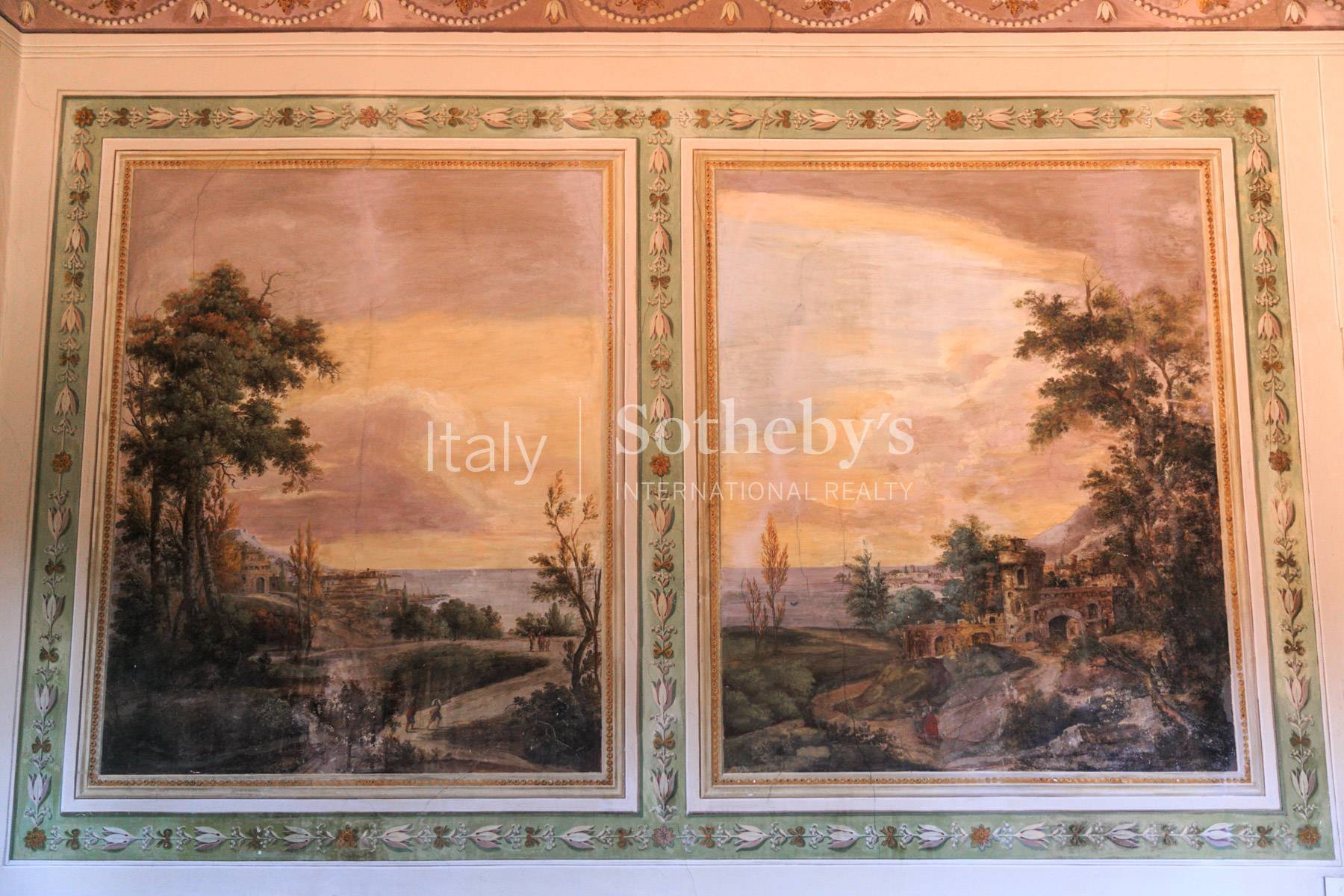  Bright frescoed apartment in the heart of Lucca - 物件實景