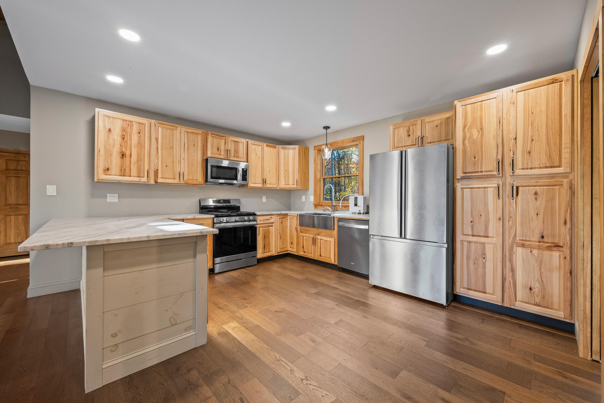 Fryeburg, Maine, 04037, United States, 2 Bedrooms Bedrooms, ,2 BathroomsBathrooms,Residential,For Sale,1988227