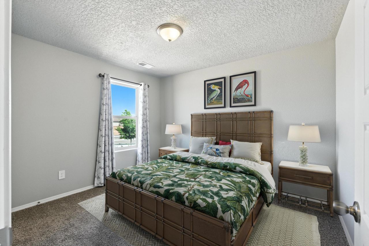 Rio Rancho, New Mexico, 87124, United States, 4 Bedrooms Bedrooms, ,3 BathroomsBathrooms,Residential,For Sale,1868349