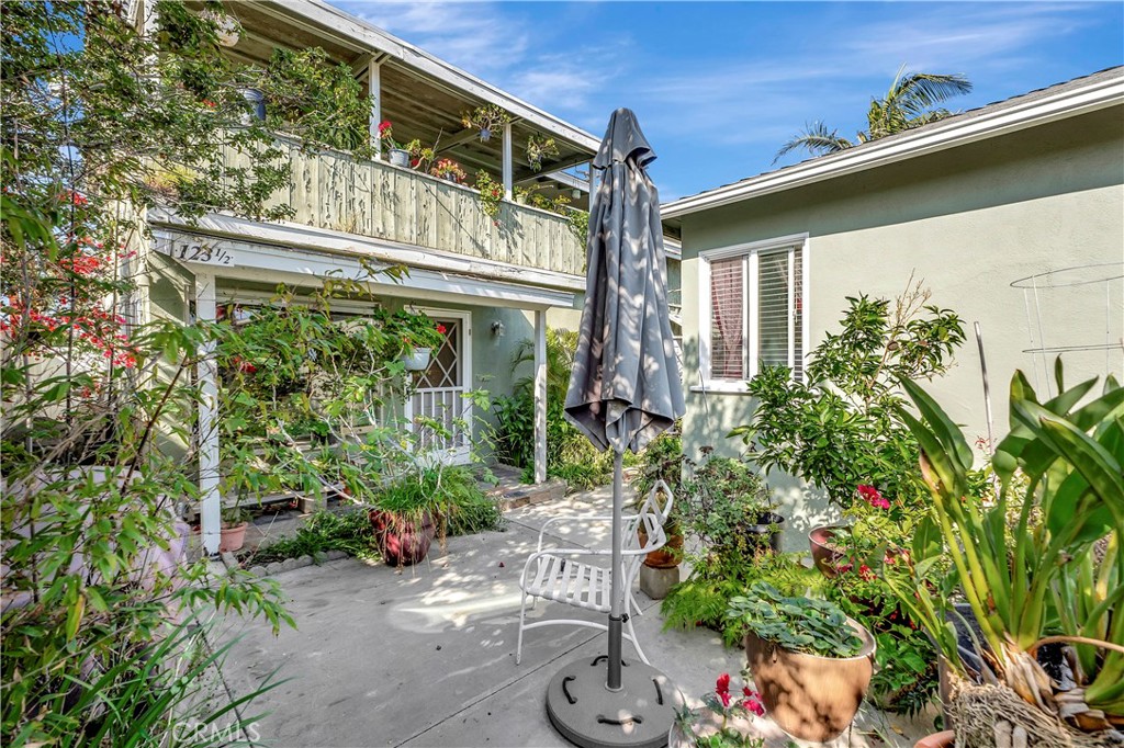 Seal Beach, California, 90740, United States, 4 Bedrooms Bedrooms, ,2 BathroomsBathrooms,Residential,For Sale,2001777