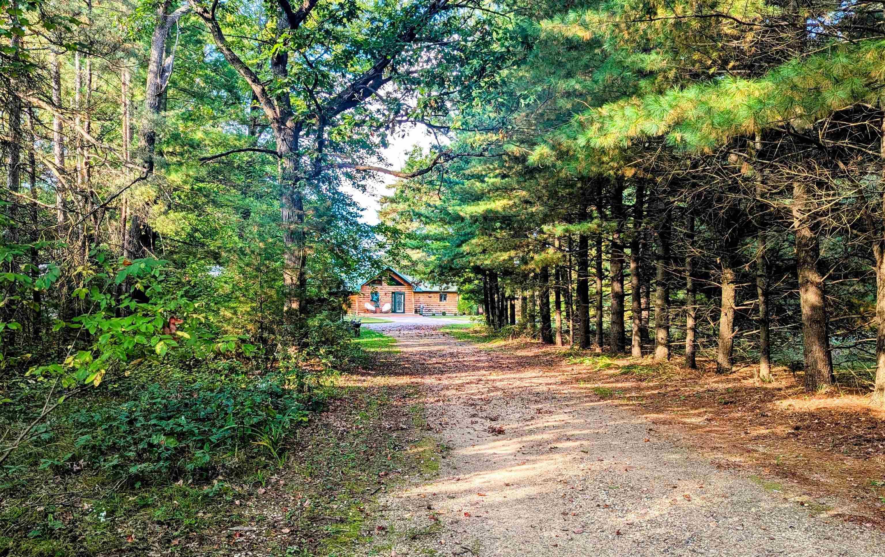 Friendship, Wisconsin, 53934, United States, 4 Bedrooms Bedrooms, ,2 BathroomsBathrooms,Residential,For Sale,1976127