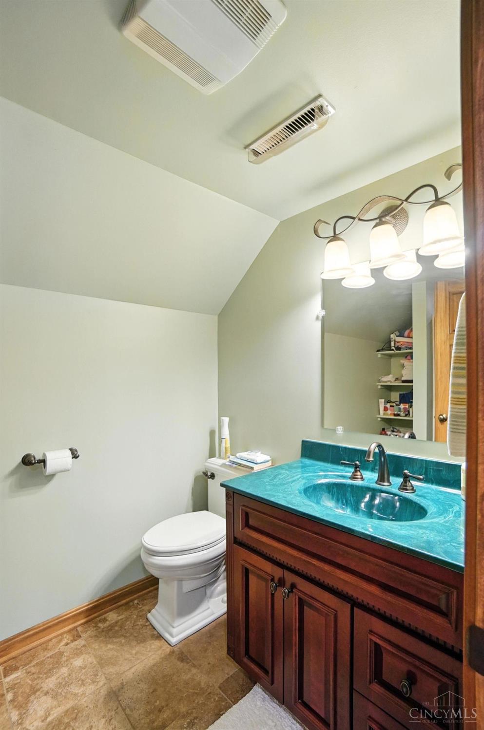 Turtle Creek Twp, Ohio, 45036, United States, 3 Bedrooms Bedrooms, ,4 BathroomsBathrooms,Residential,For Sale,1885358
