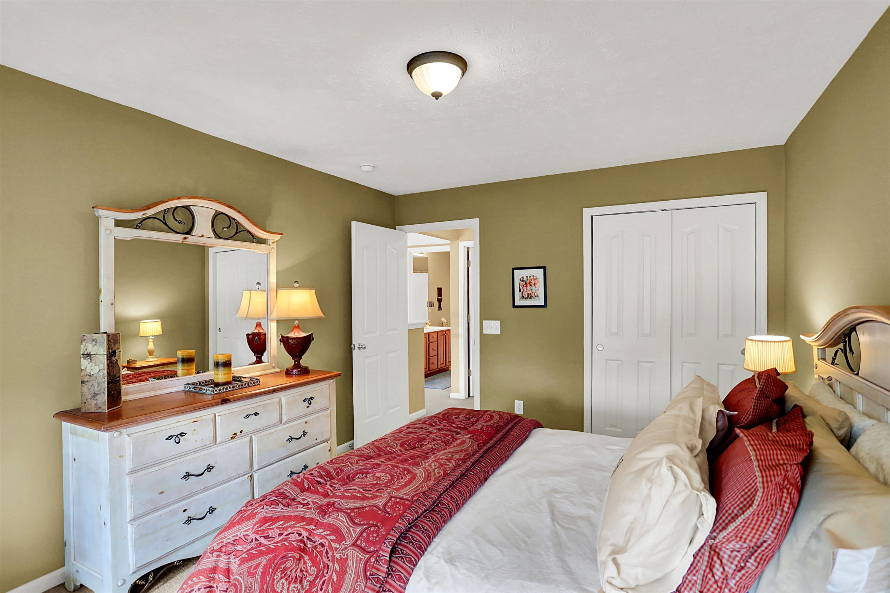 Carmel, Indiana, 46074, United States, 5 Bedrooms Bedrooms, ,4 BathroomsBathrooms,Residential,For Sale,1965164