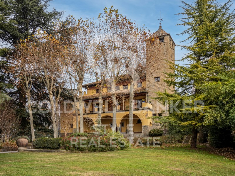 Barcelona, Torell?, Torell? Barcelona, Torell?, To, Torelló, Catalonia, ES, 13 Bedrooms Bedrooms, ,4 BathroomsBathrooms,Residential,For Sale,Barcelona, Torell?, Torell? Barcelona, Torell?, To,1448809