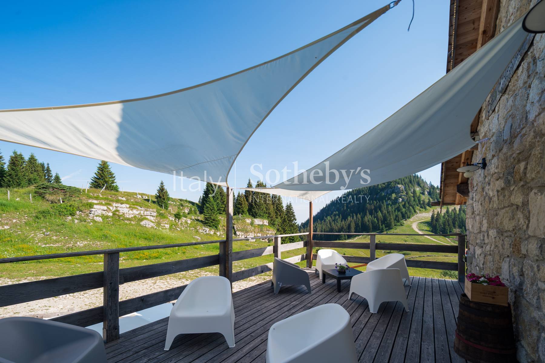  Modern ski-in/ski-out chalet in the Alps - 物件實景