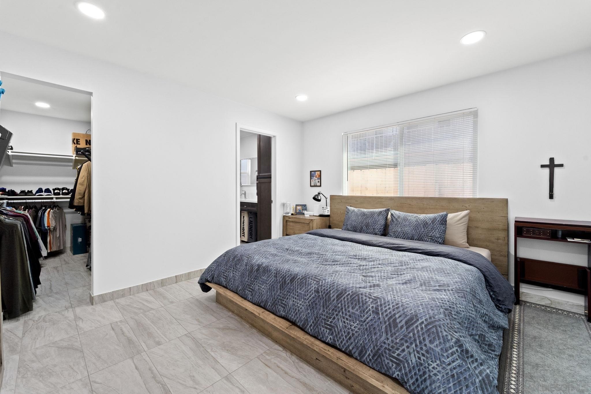 El Cajon, California, 92020, United States, 3 Bedrooms Bedrooms, ,2 BathroomsBathrooms,Residential,For Sale,1784508