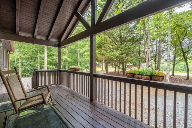 Ellijay, Georgia, 30540, United States, 4 Bedrooms Bedrooms, ,3 BathroomsBathrooms,Residential,For Sale,1910831