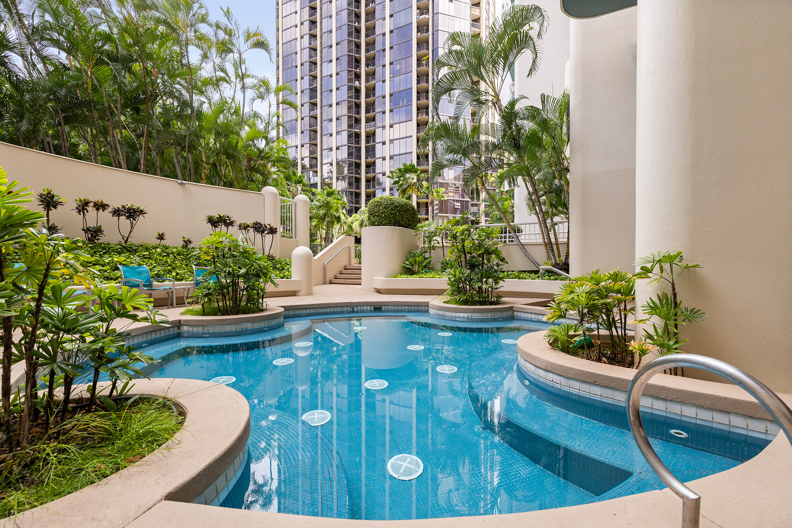 Honolulu, Hawaii, 96817, United States, 2 Bedrooms Bedrooms, ,2 BathroomsBathrooms,Residential,For Sale,1921275