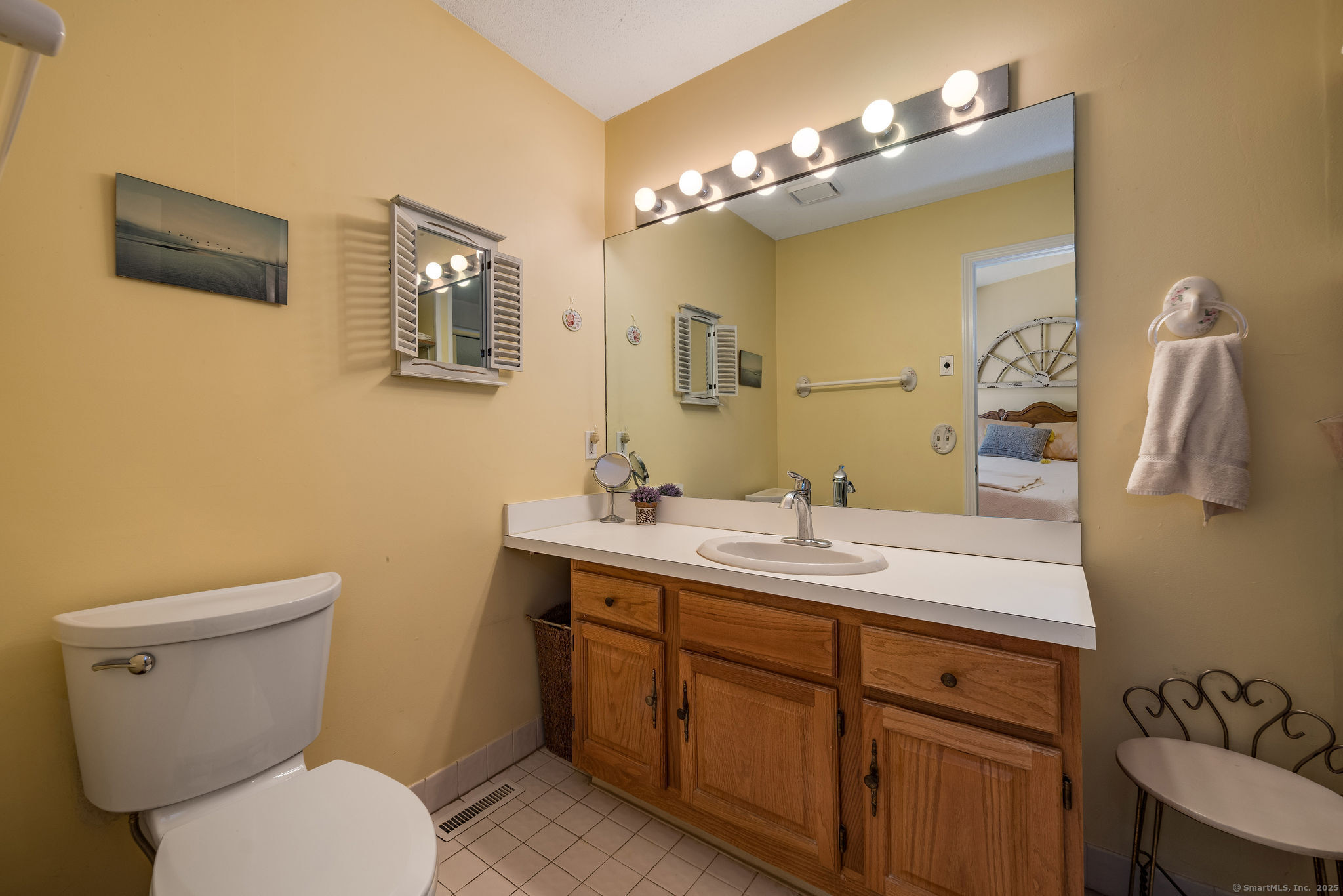 Madison, Connecticut, 06443, United States, 2 Bedrooms Bedrooms, ,3 BathroomsBathrooms,Residential,For Sale,1926954