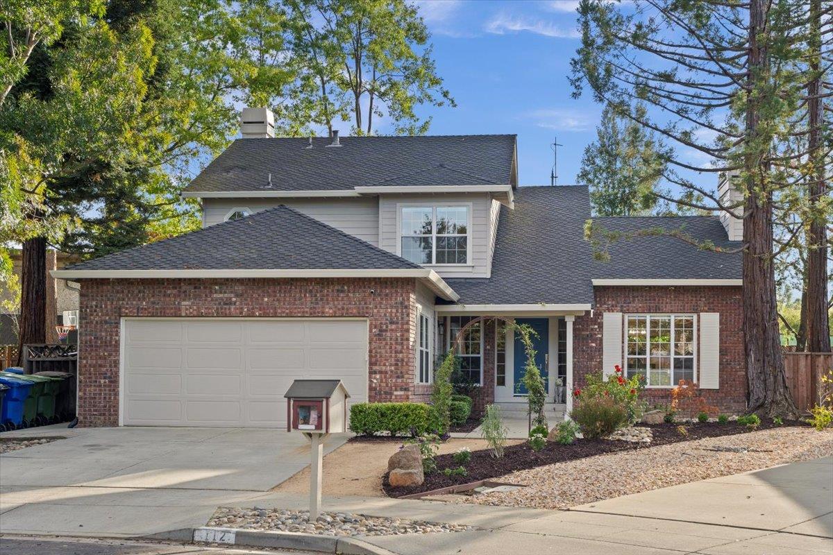 Los Gatos, California, 95032, United States, 4 Bedrooms Bedrooms, ,3 BathroomsBathrooms,Residential,For Sale,1941707