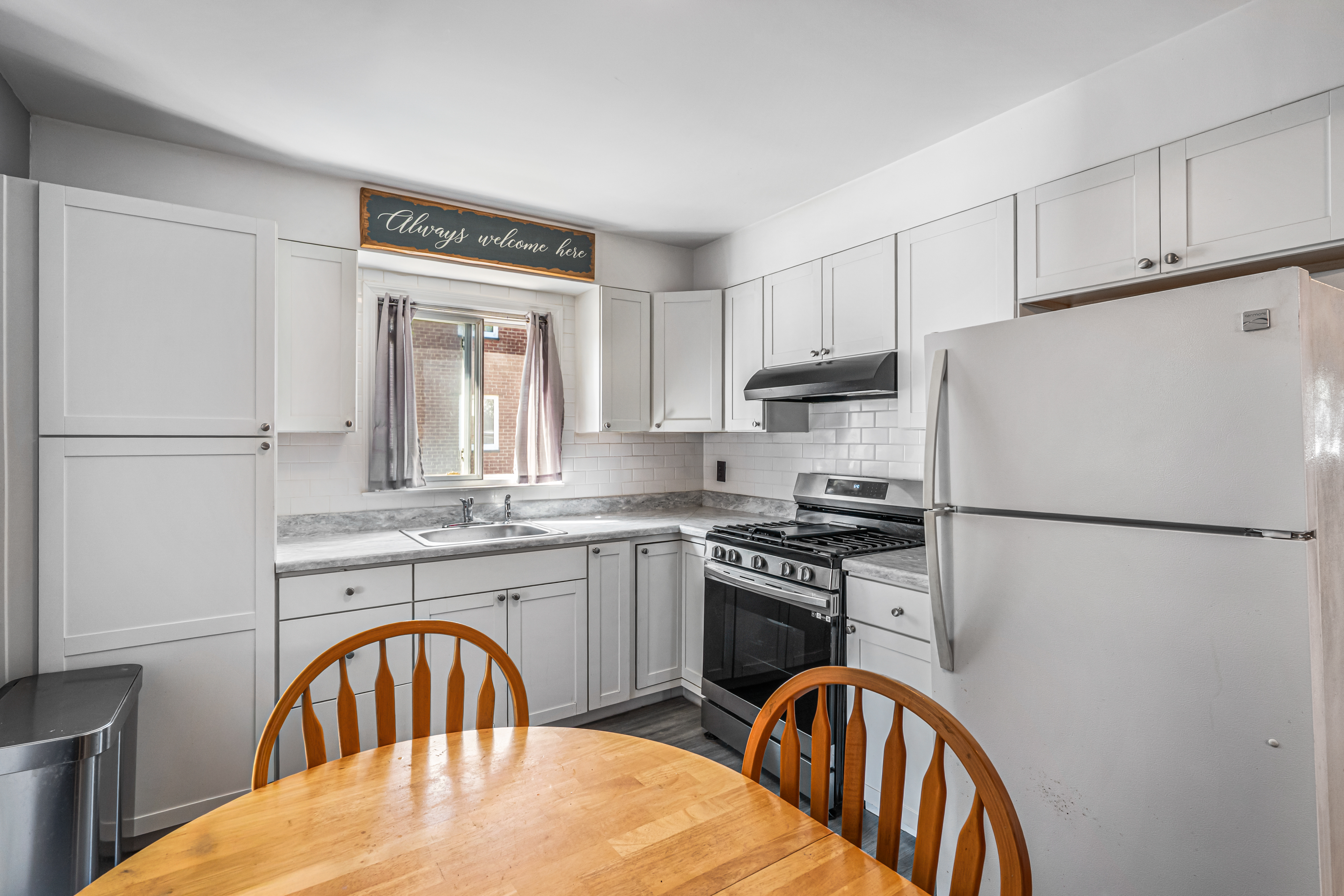  221-51 Braddock Avenue, Queens Village, NY, 11427 - 物件實景
