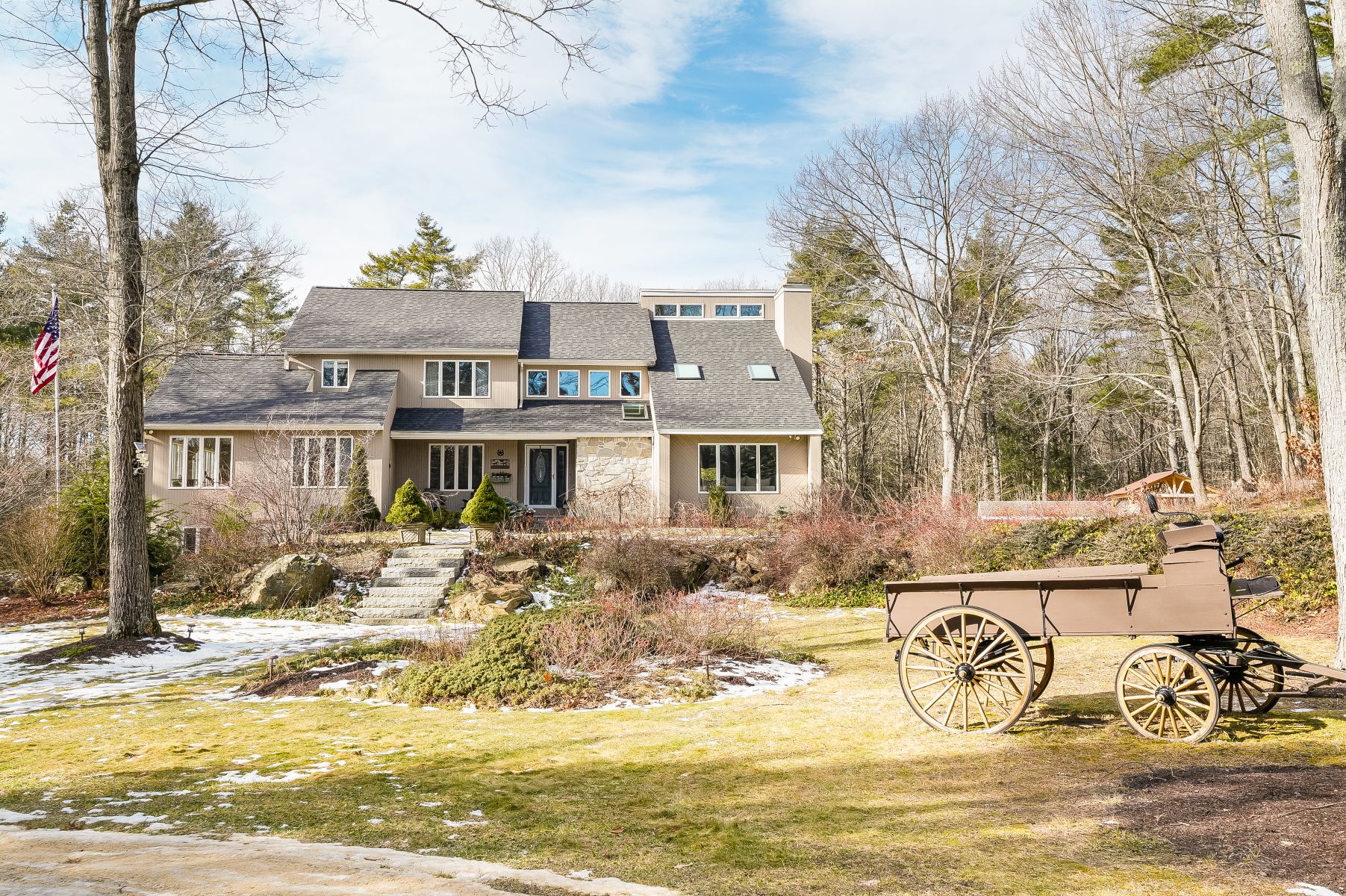  417 Candia Road - 物件實景