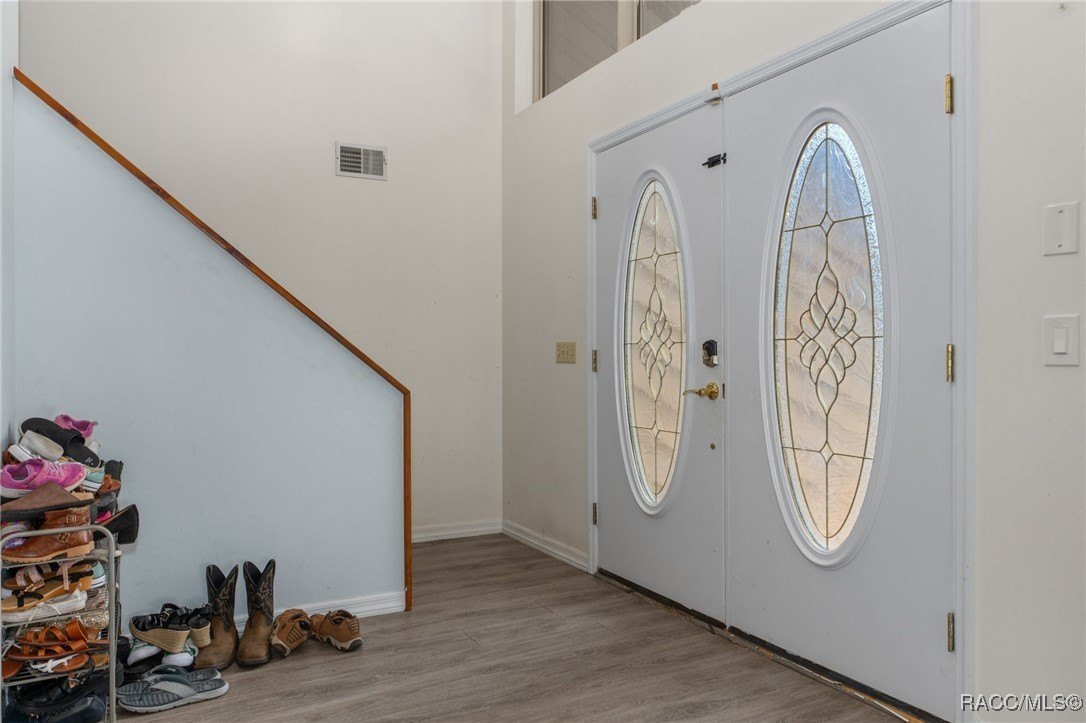 Inverness, Florida, 34453, United States, 6 Bedrooms Bedrooms, ,4 BathroomsBathrooms,Residential,For Sale,1975798