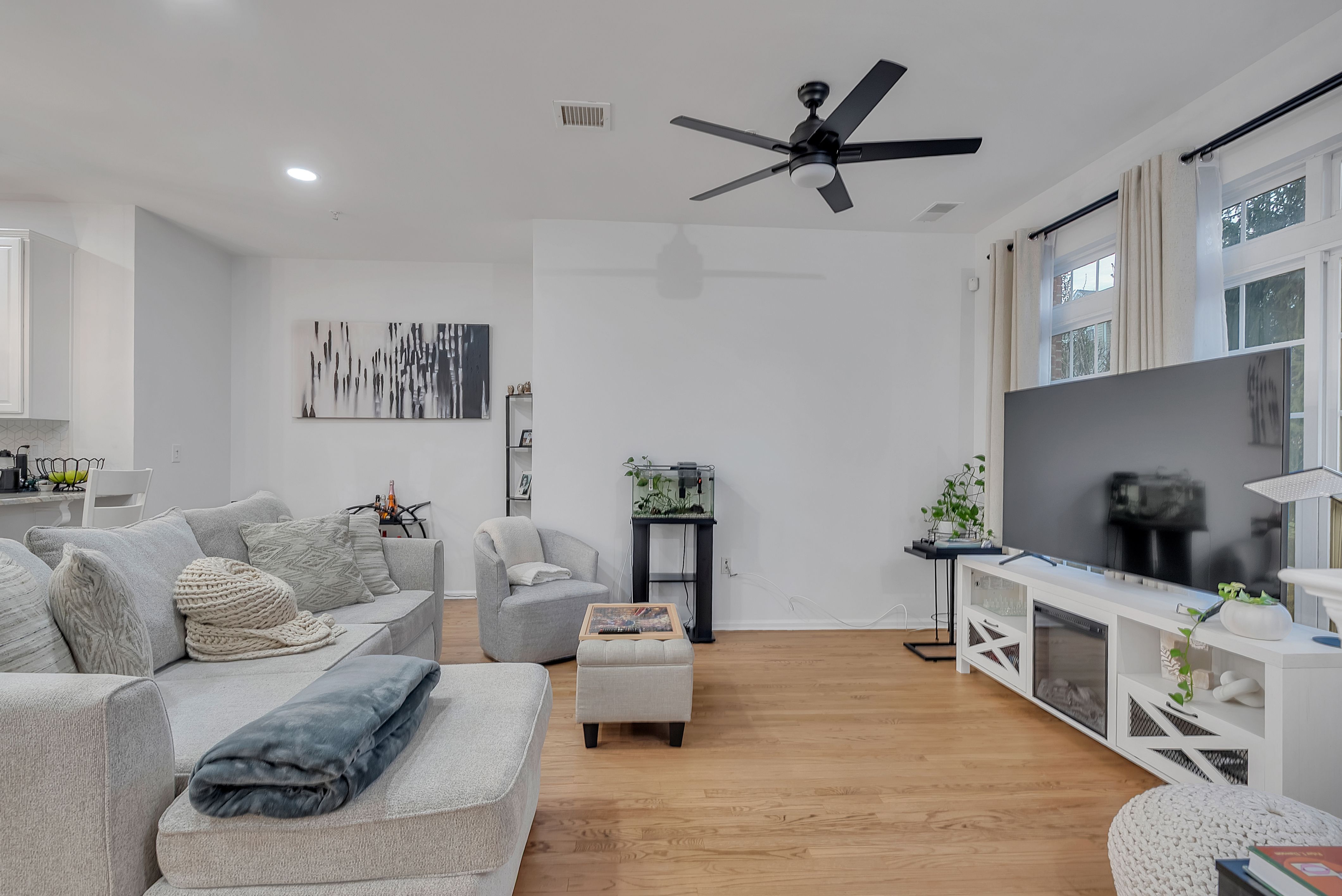  906 Memorial Drive, Belleville, NJ, 07109 - 物件實景