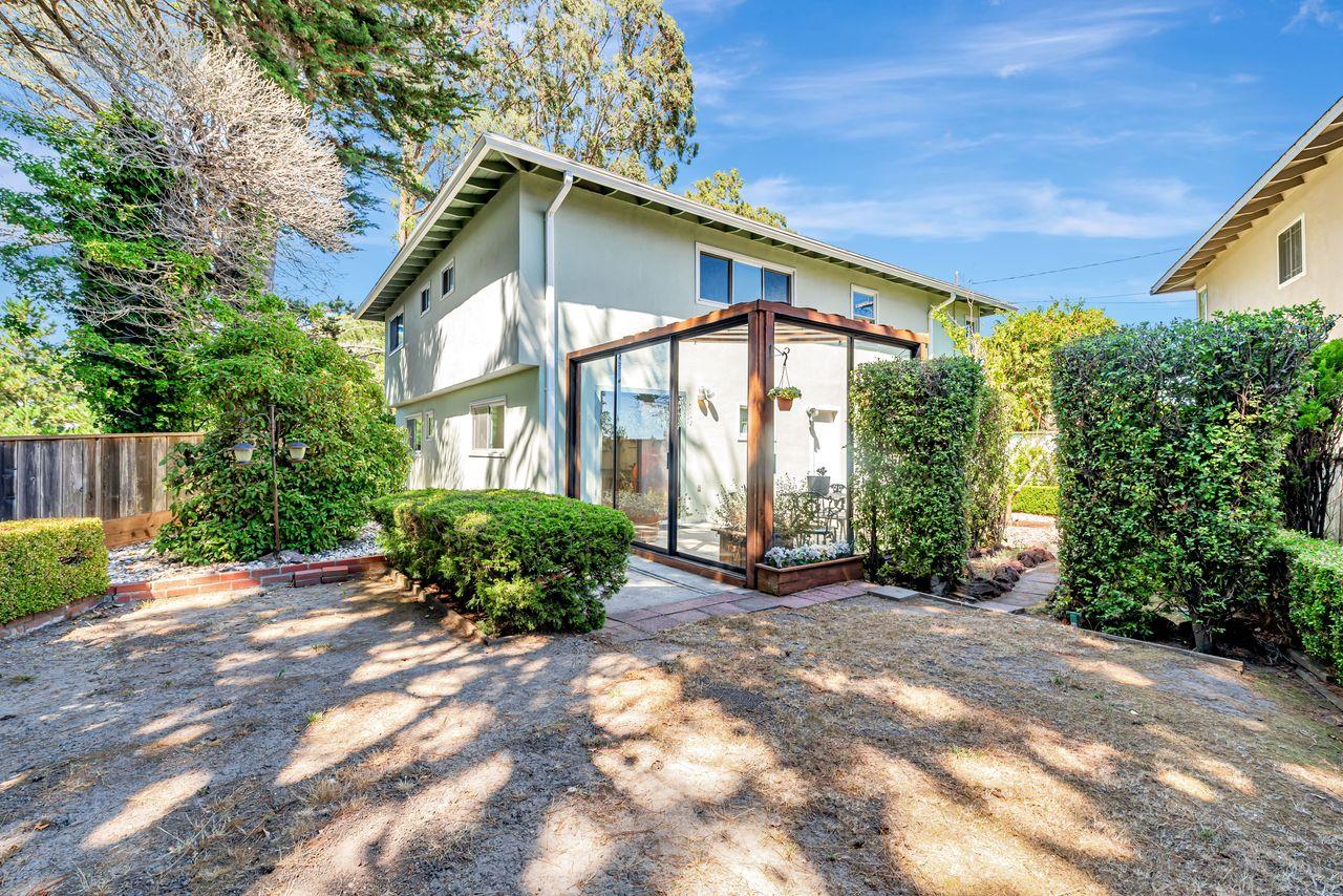 Millbrae, California, 94030, United States, 5 Bedrooms Bedrooms, ,3 BathroomsBathrooms,Residential,For Sale,1938849