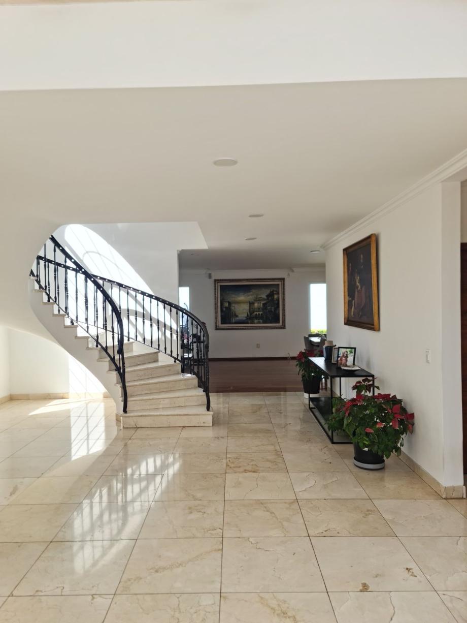 Huixquilucan, Estado de méxico, 52784, Mexico, 3 Bedrooms Bedrooms, ,3 BathroomsBathrooms,Residential,For Sale,1994578