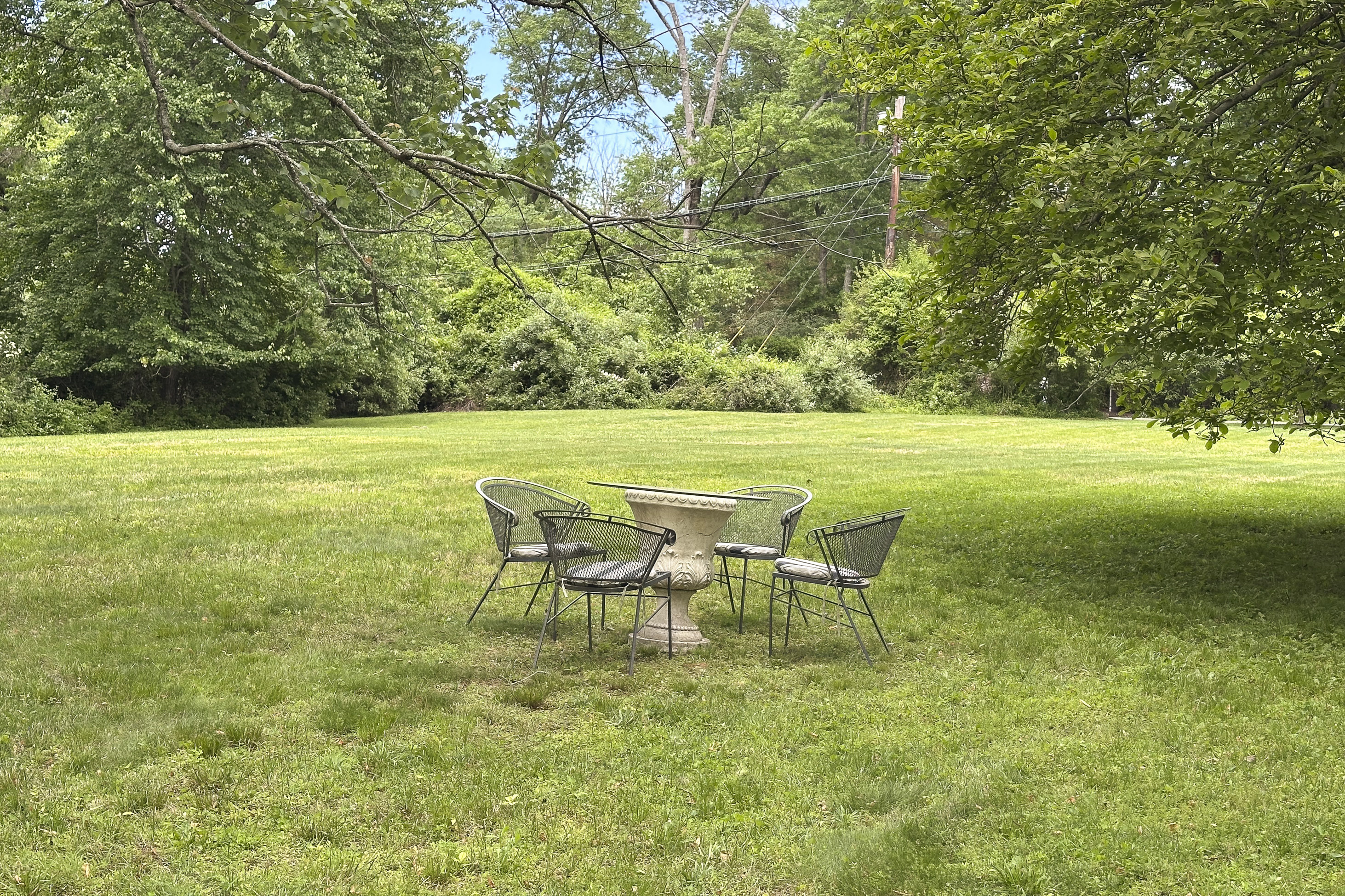  Imagine the Possibilities at This Full-of-Promise Property - 物件實景
