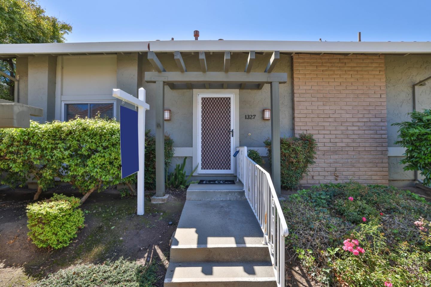 San Jose, California, 95118, United States, 2 Bedrooms Bedrooms, ,2 BathroomsBathrooms,Residential,For Sale,1850164